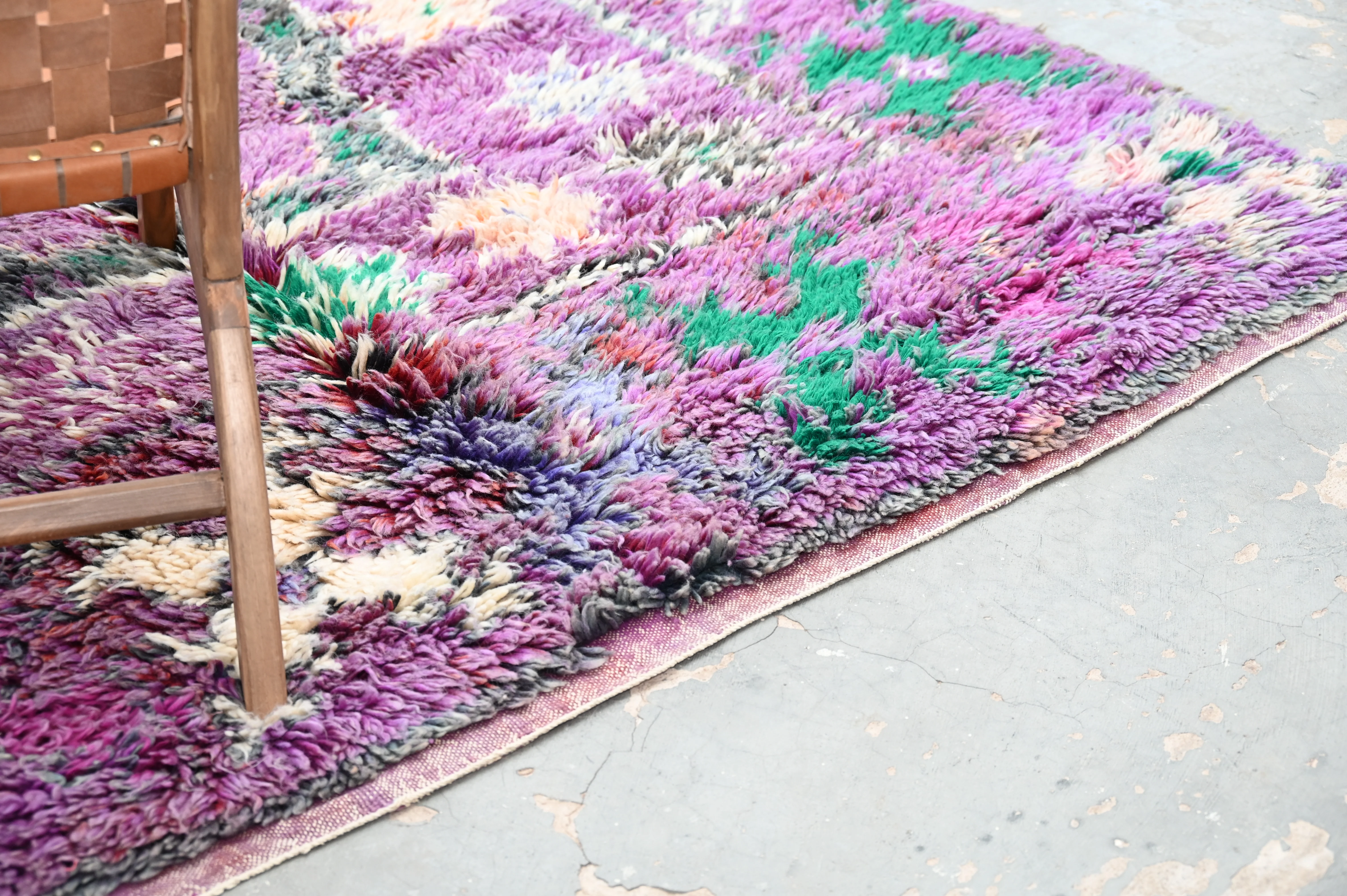 1970s Boujaad Vintage Rug 345×180 cm – Purple, Magenta & Emerald Tribal Wool, V-284 - Image 5