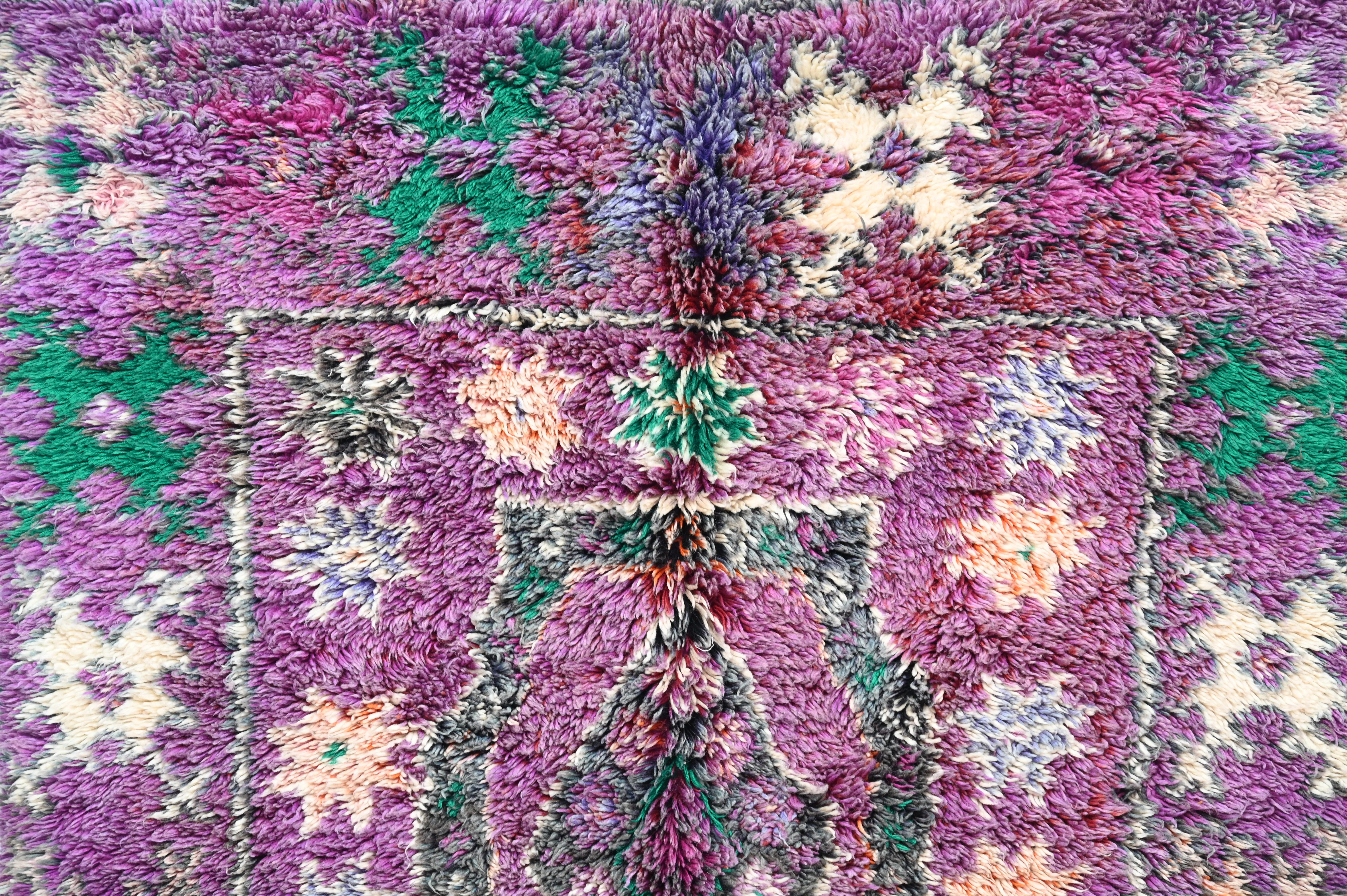 1970s Boujaad Vintage Rug 345×180 cm – Purple, Magenta & Emerald Tribal Wool, V-284 - Image 9