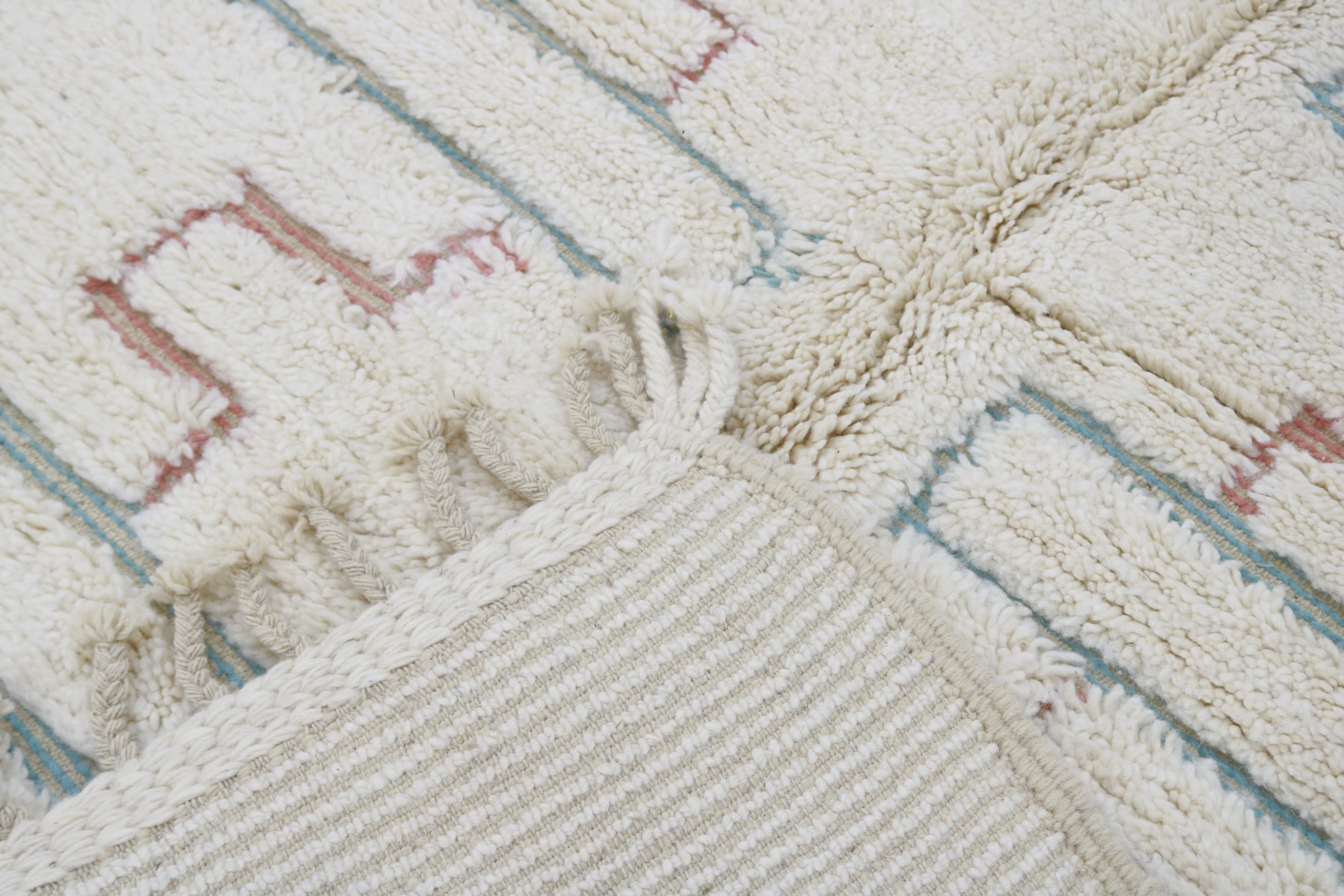 Azilal Rug 235×155 cm – Ivory, Soft Terracotta & Sage Green, AZO-785 - Image 4