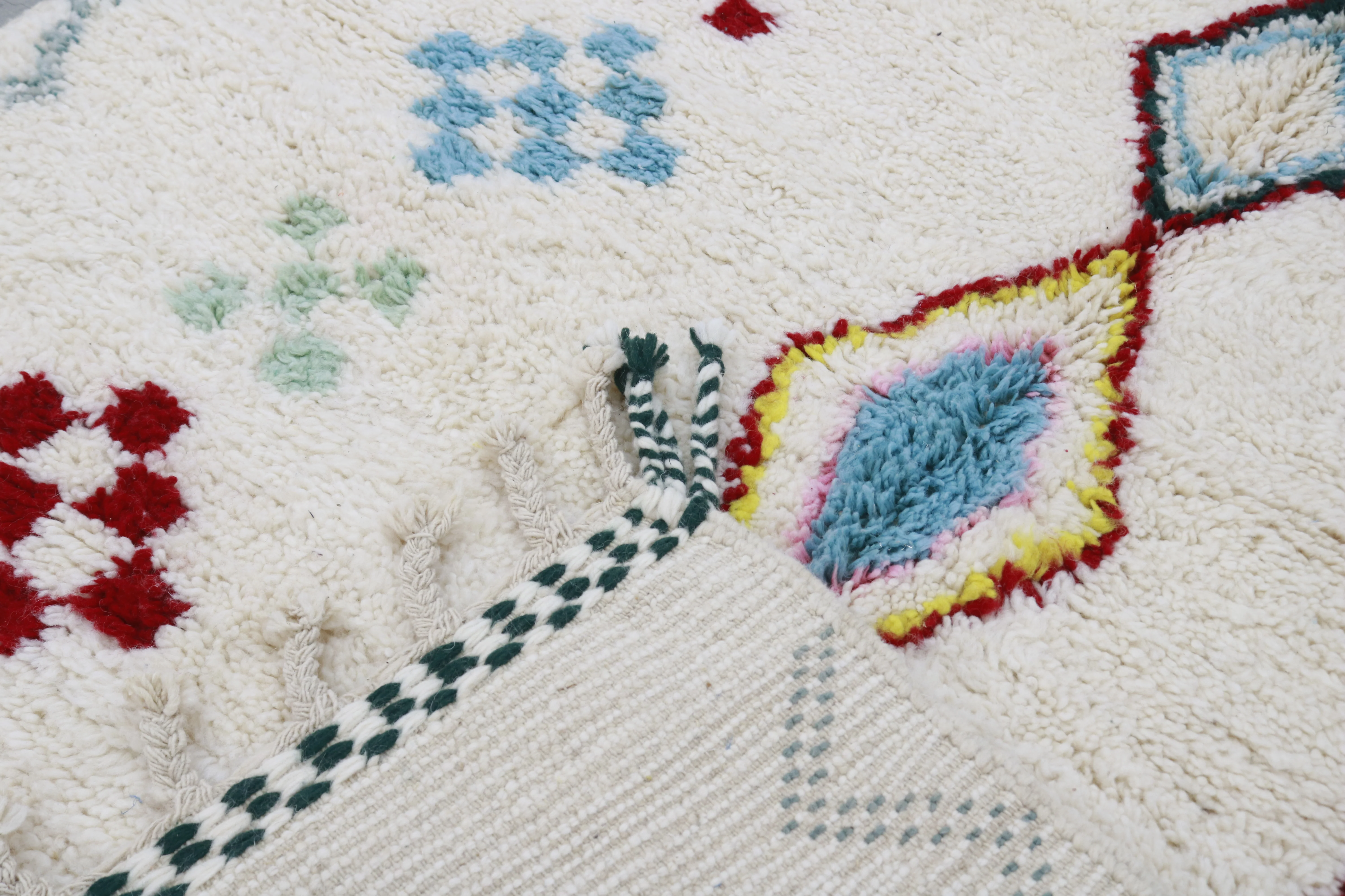 Azilal Rug 250×165 cm – Ivory, Multicolor Pastel, AZO-787 - Image 4