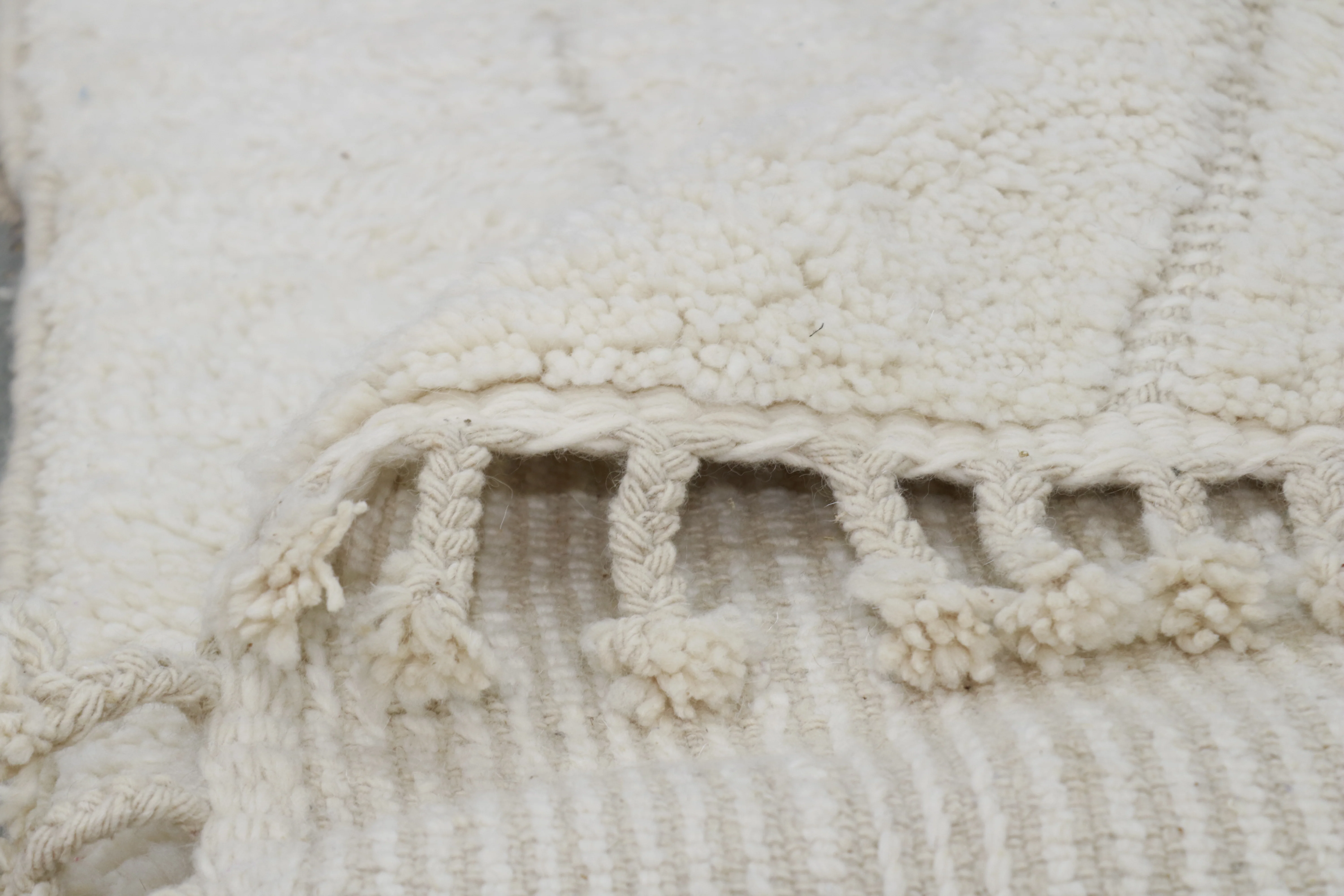 Beni Ouarain Rug 235×155 cm – Ivory Minimalist, AZO-781 - Image 7
