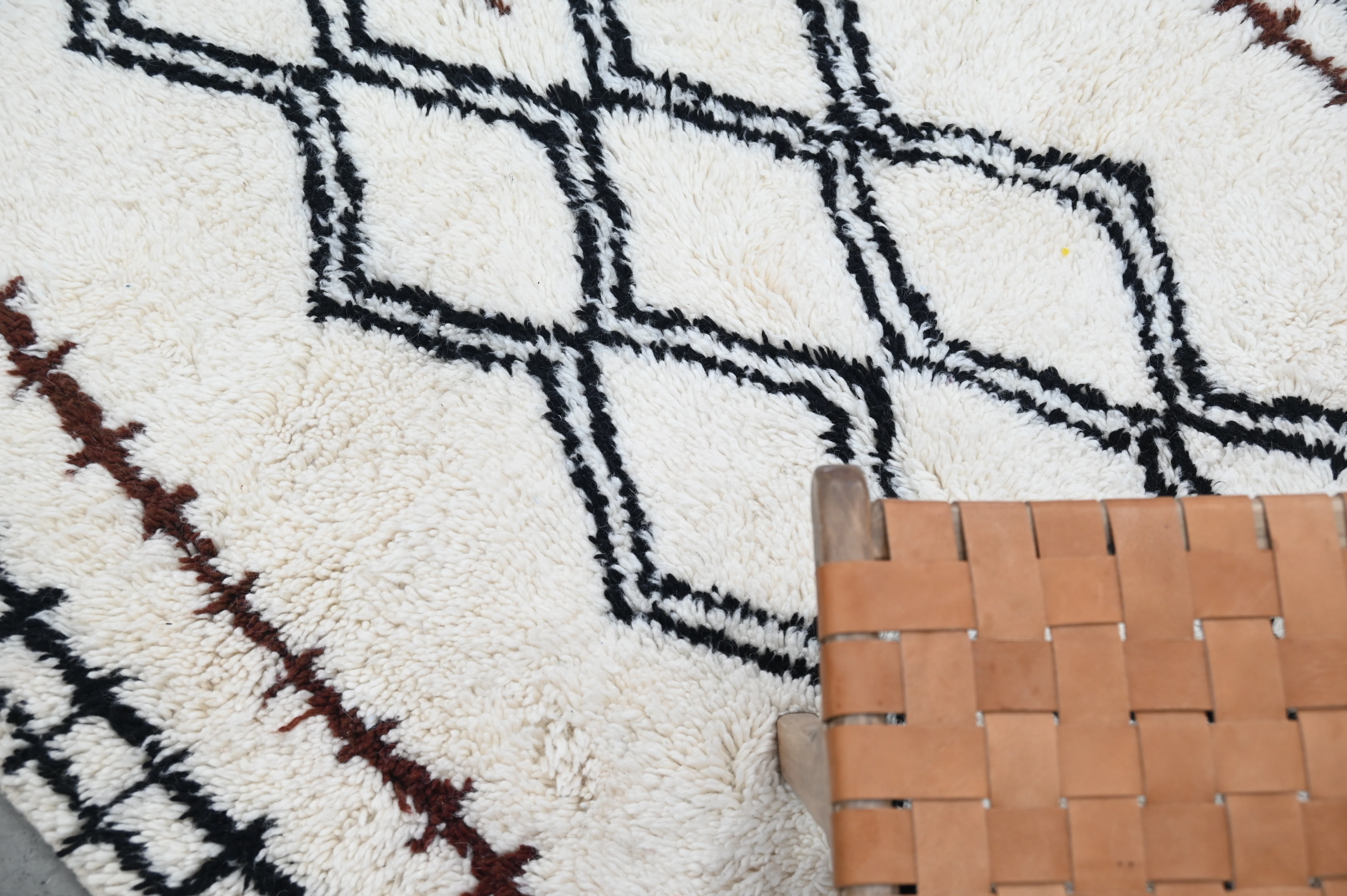 Beni Ouarain Rug, 250 x 135 cm, AZO-718 - Image 2