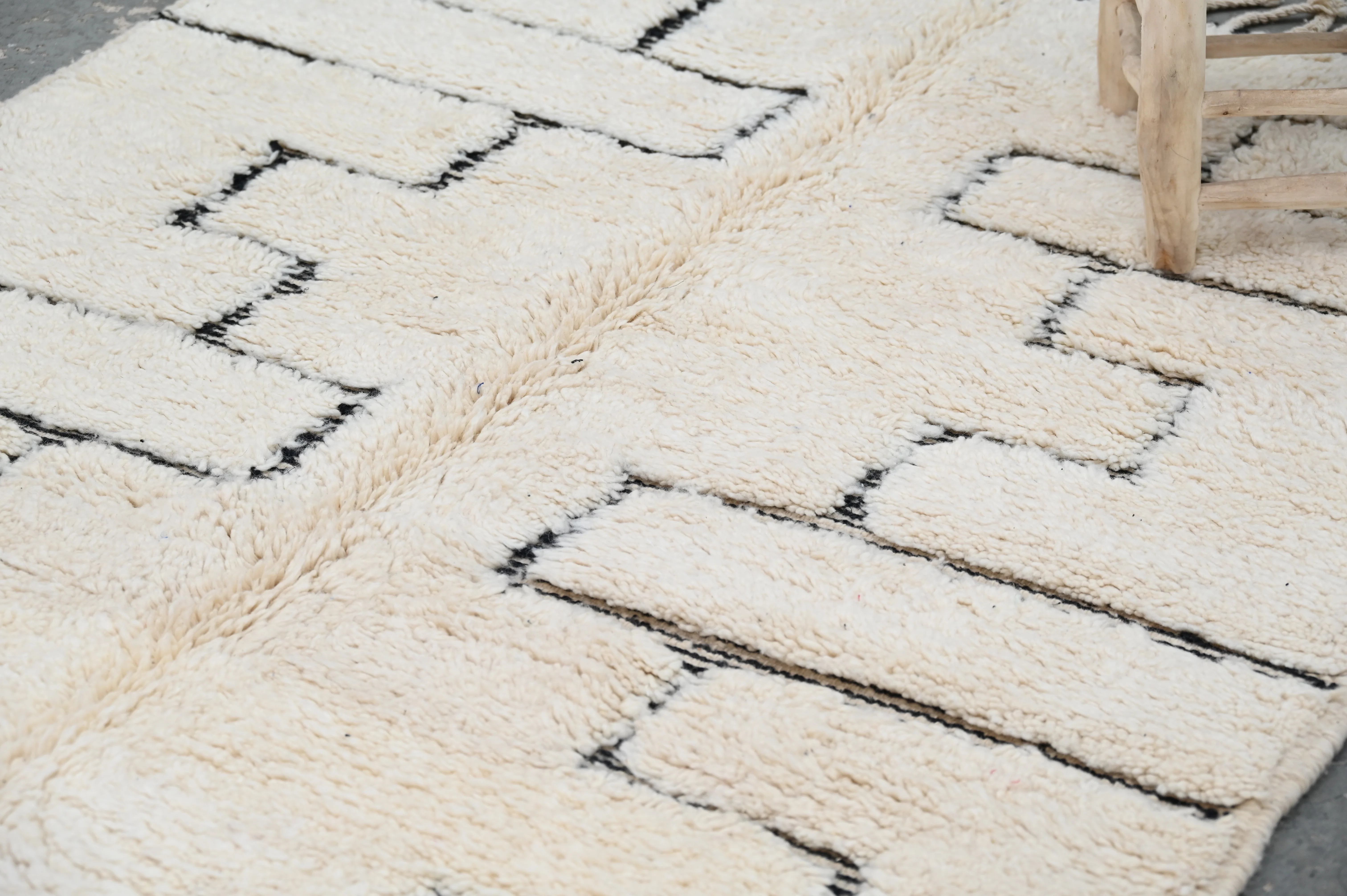 Beni Ouarain Rug, 250 x 145 cm, AZO-760 - Image 3