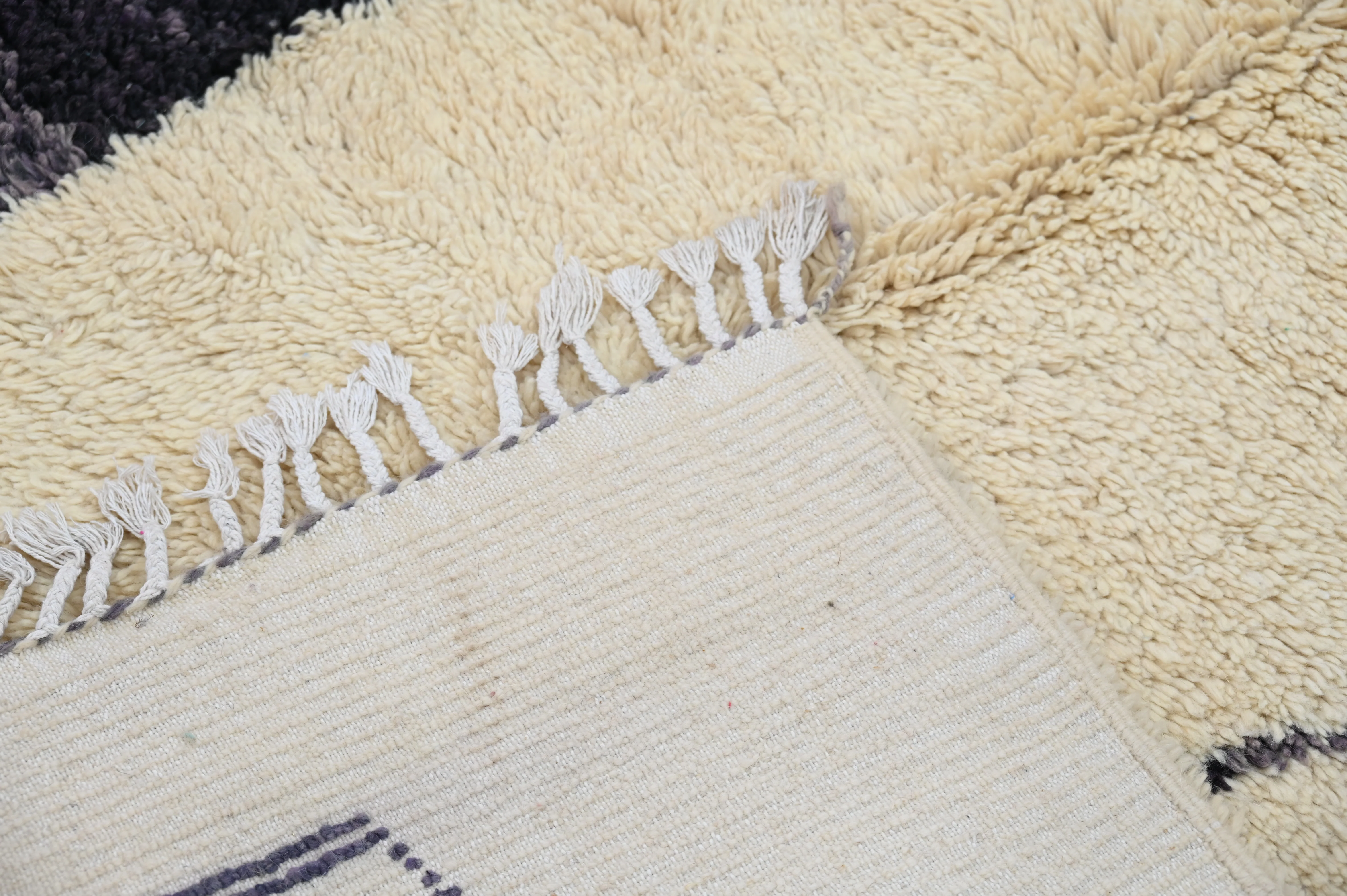 Beni Ouarain Rug, 250 x 150 cm, AZO-609 - Image 5