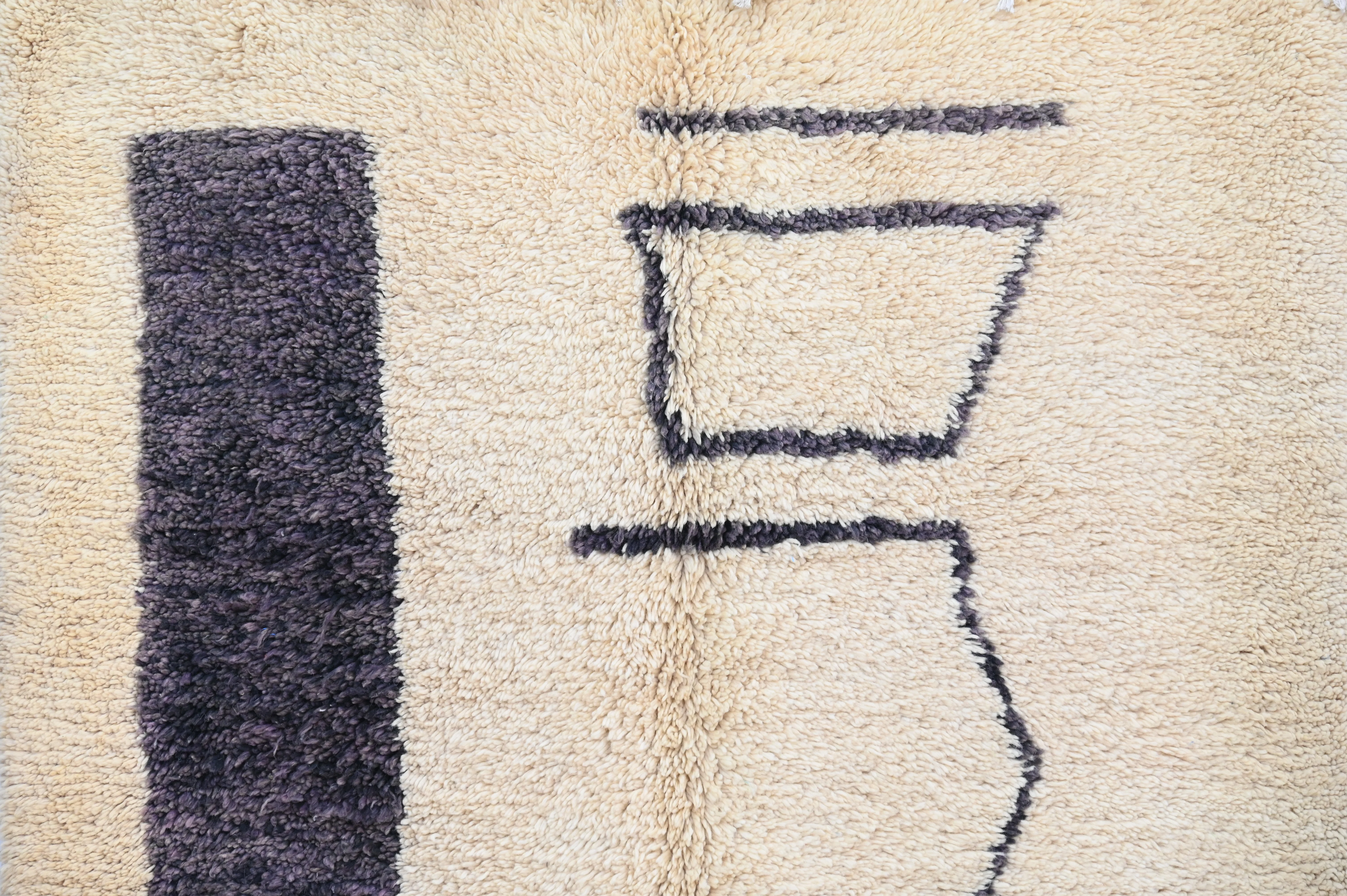 Beni Ouarain Rug, 250 x 150 cm, AZO-609 - Image 7