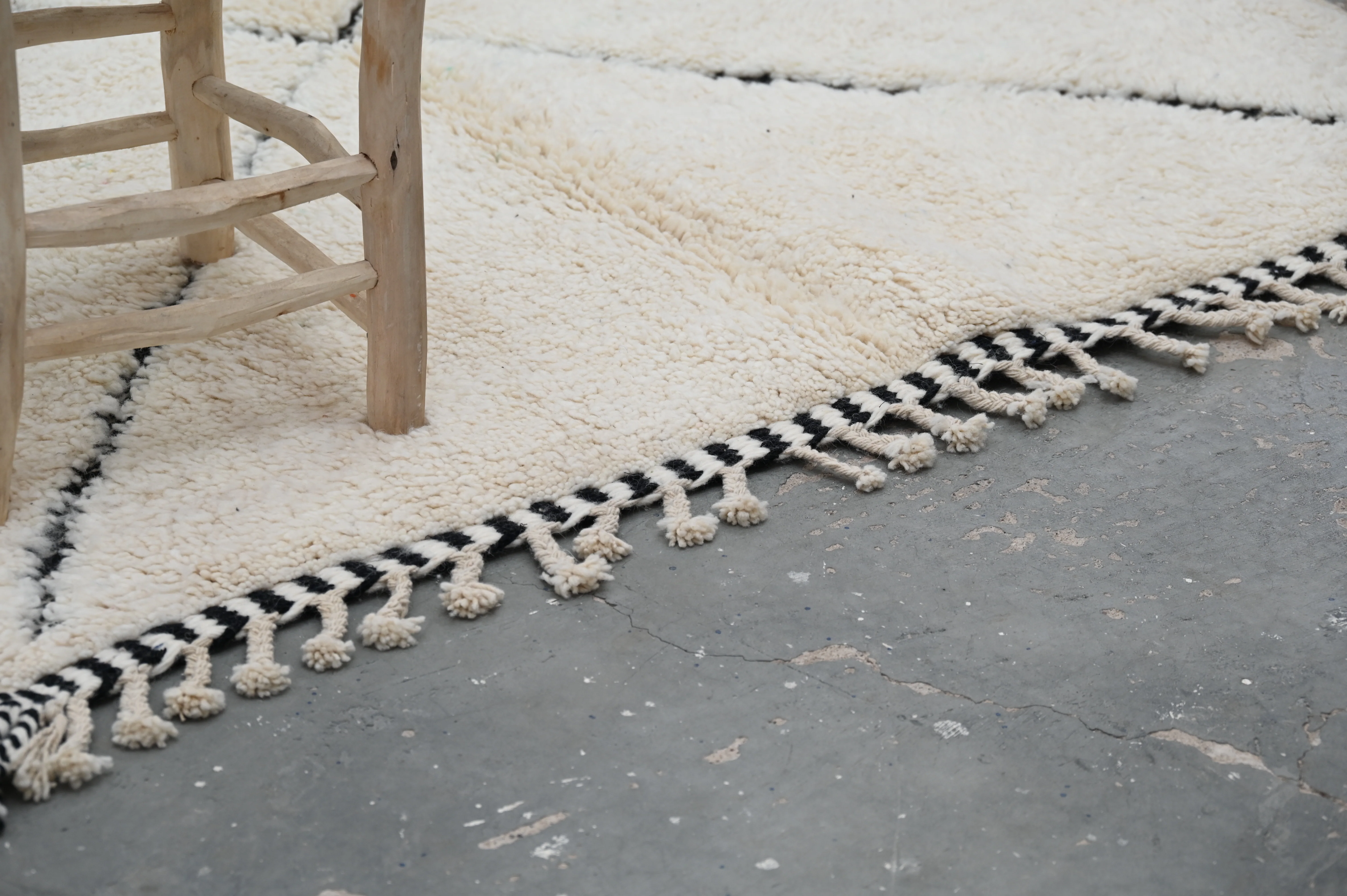 Beni Ouarain Rug, 250 x 155 cm, AZO-761 - Image 3