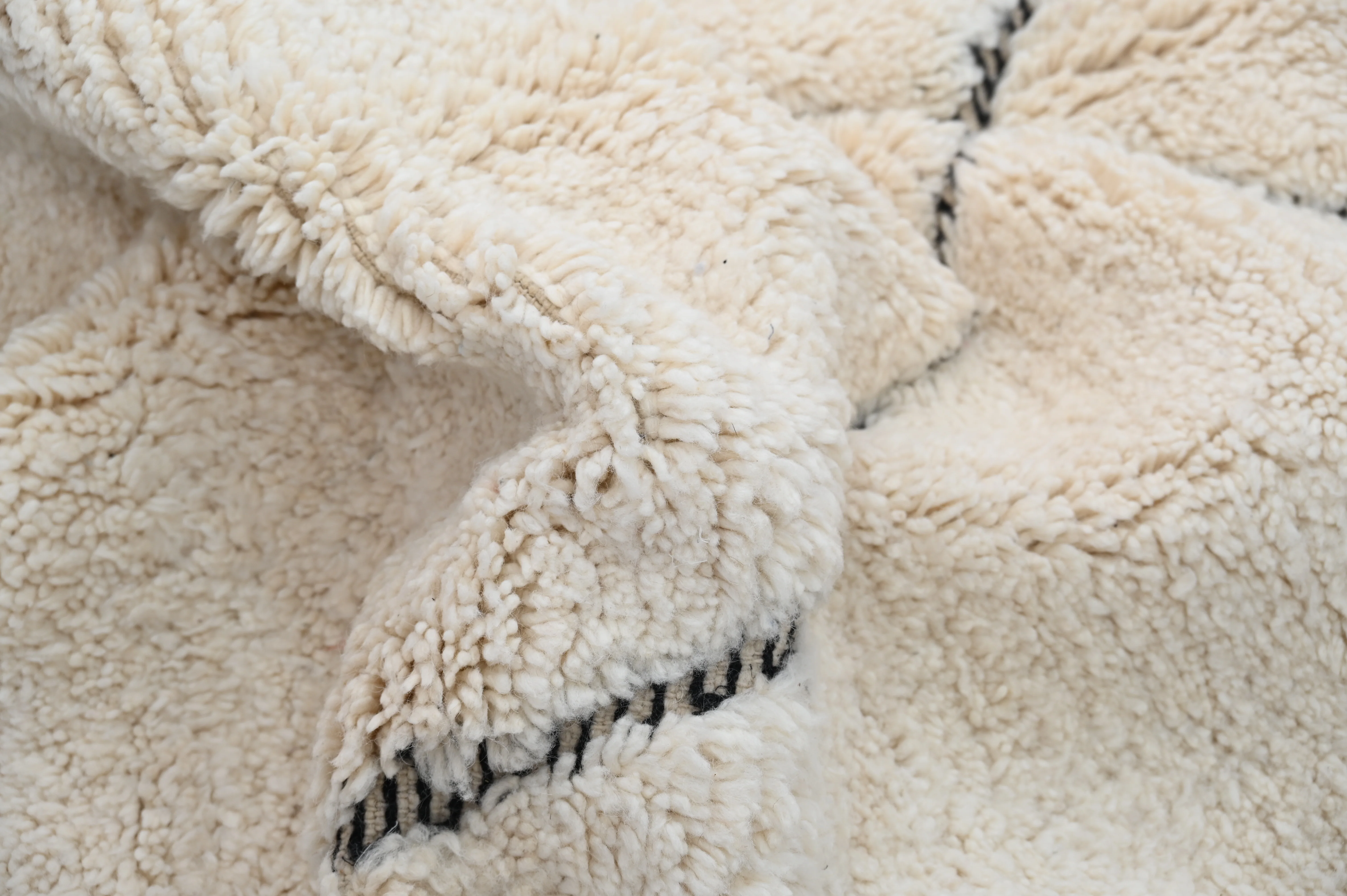 Beni Ouarain Rug, 250 x 155 cm, AZO-761 - Image 6