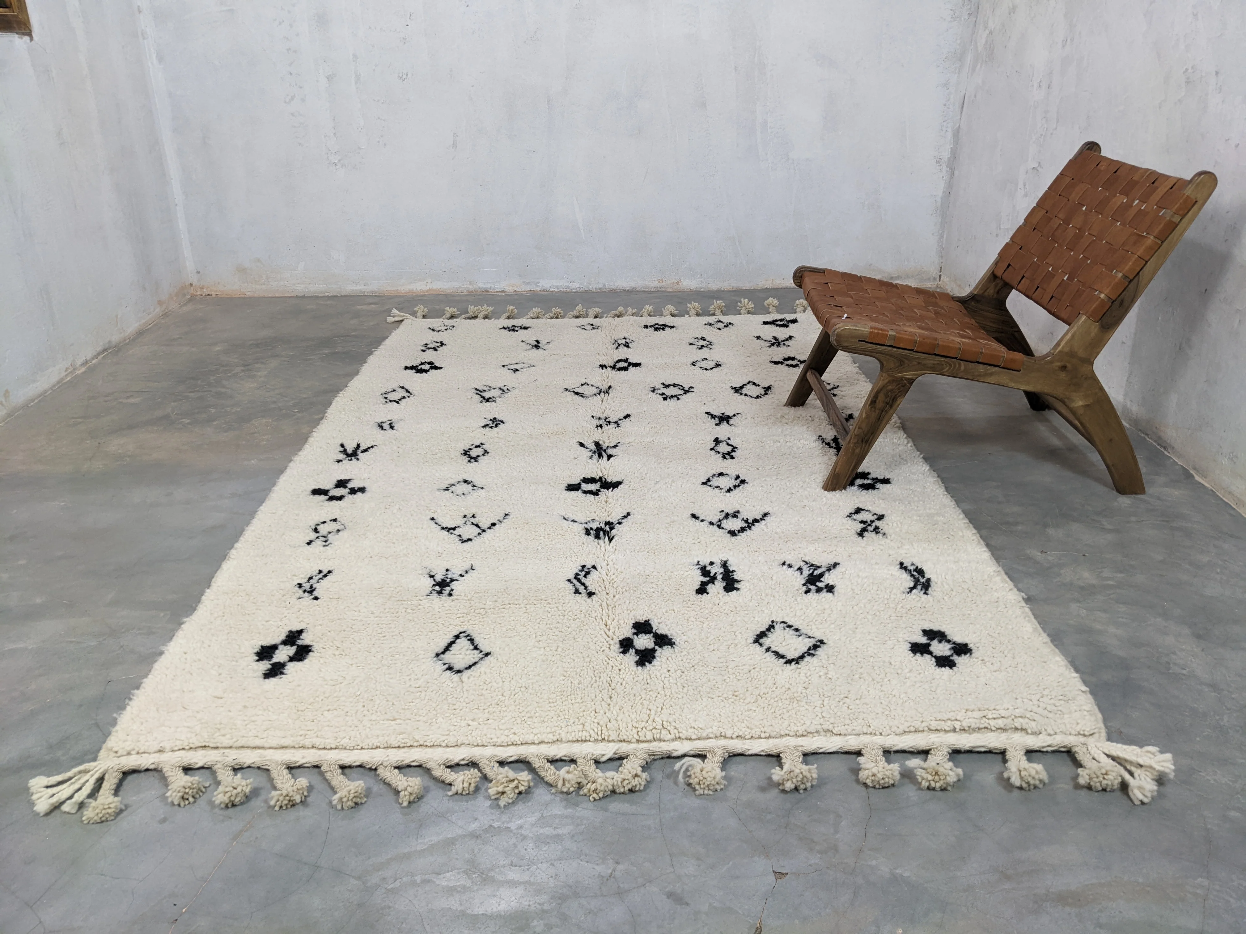Beni Ouarain Rug, 250 x 165 cm || 8,2 x 5,41 feet, MS-316 - Image 5