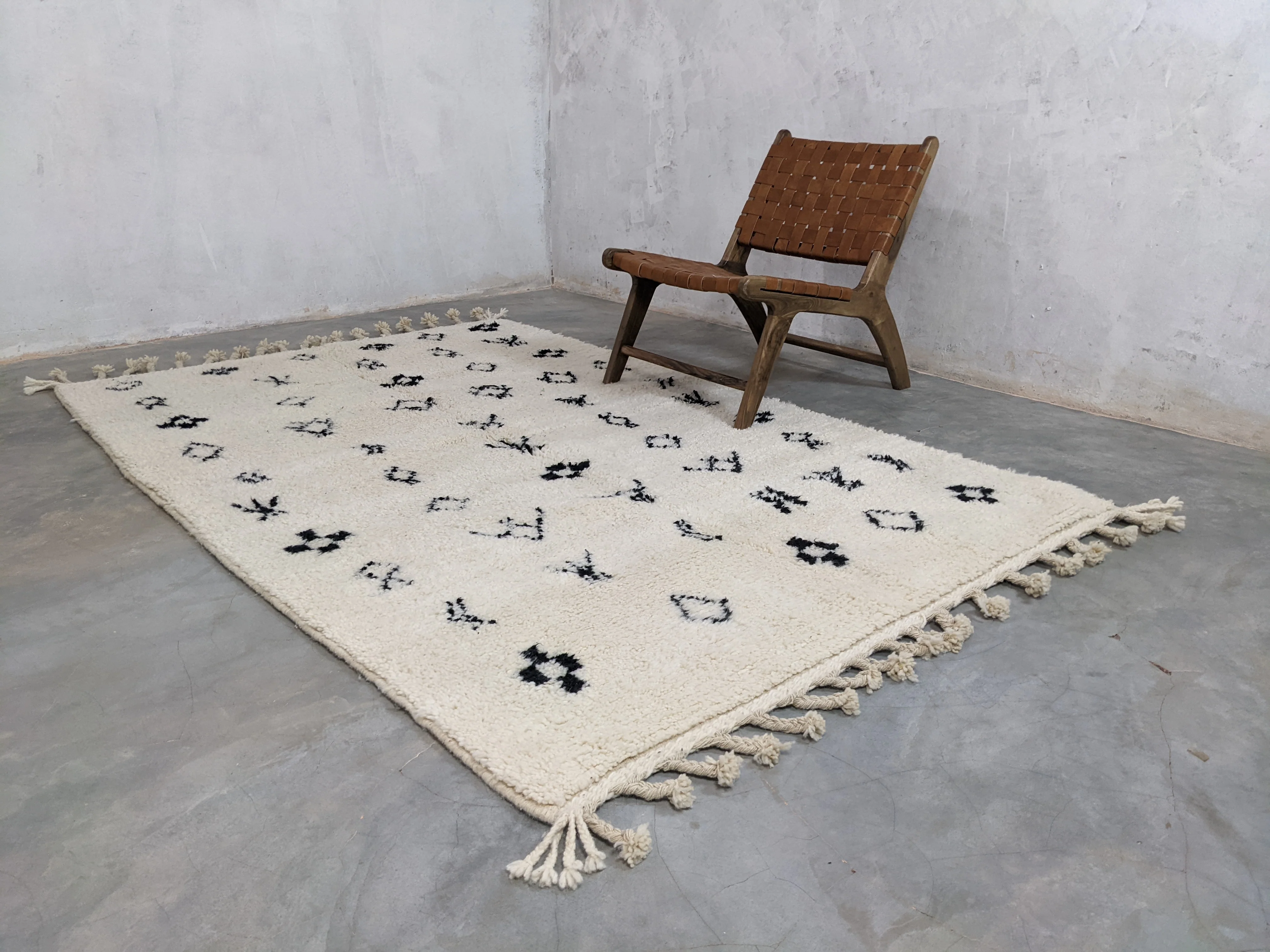 Beni Ouarain Rug, 250 x 165 cm || 8,2 x 5,41 feet, MS-316 - Image 7