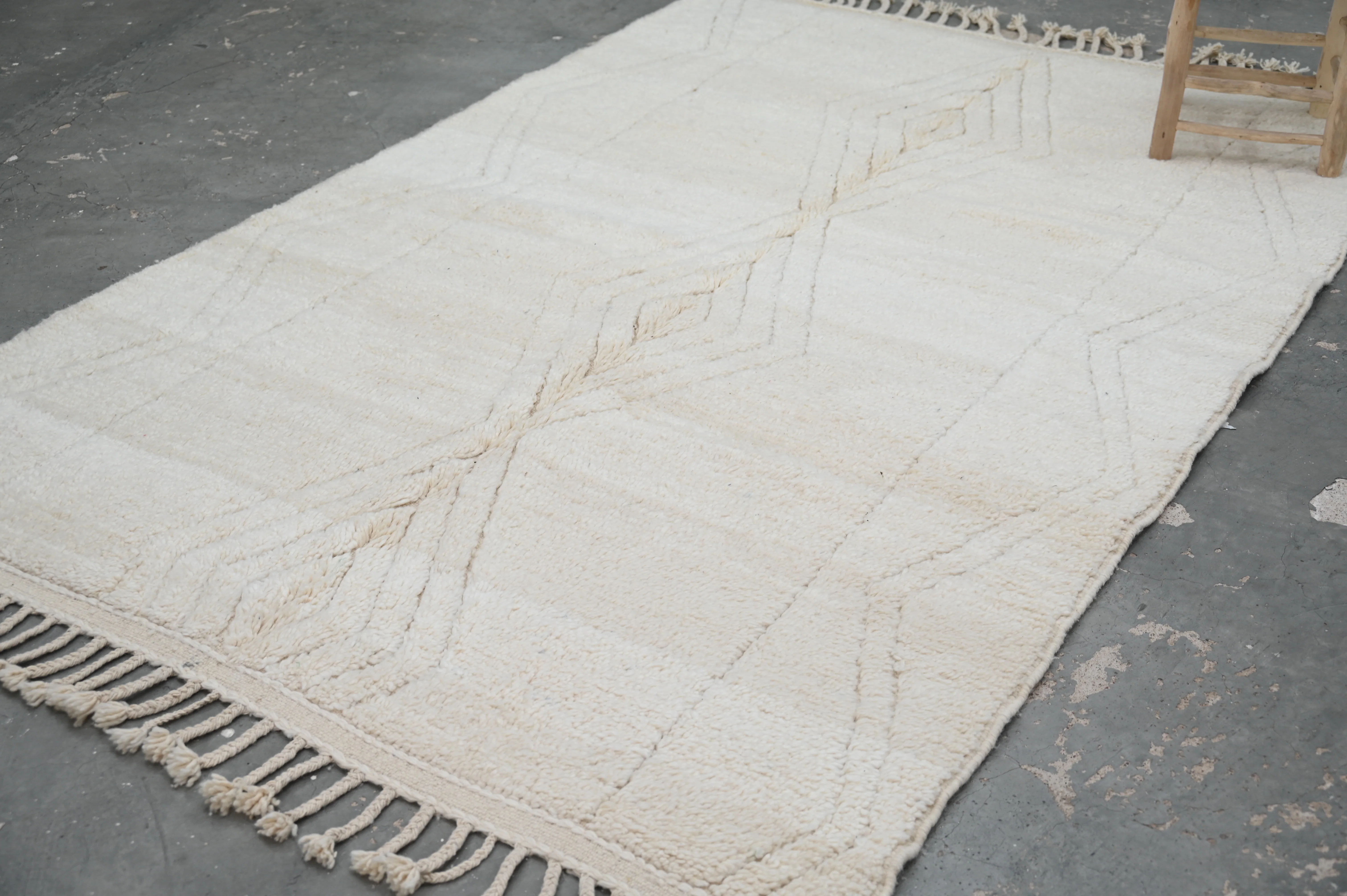 Beni Ouarain Rug, 250 x 165 cm, AZO-752 - Image 4