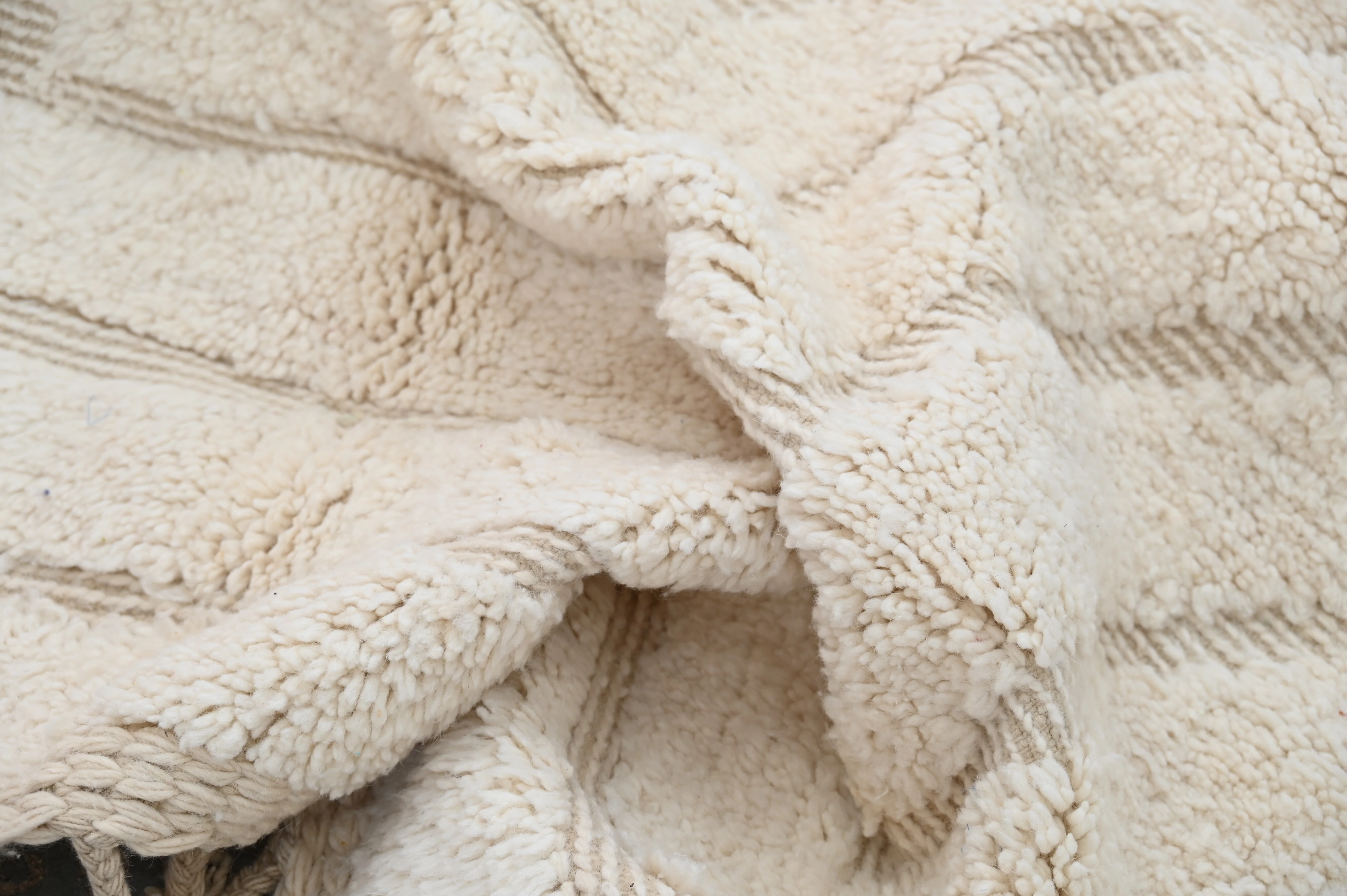 Beni Ouarain Rug, 255 x 160 cm, AZO-759 - Image 6