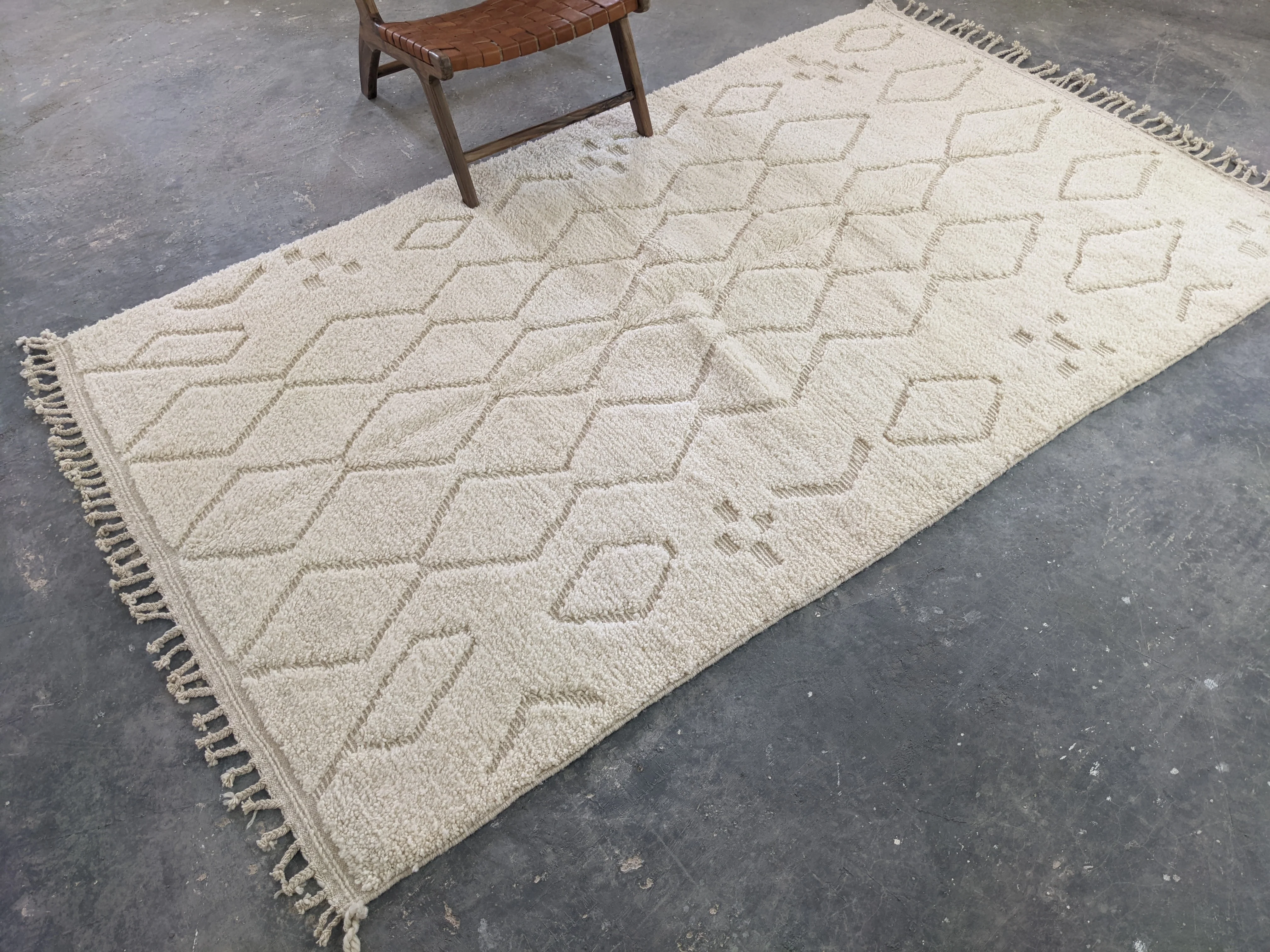 Beni Ouarain Rug, 275 x 165 cm || 9,02 x 5,41 feet, MS-352 - Image 3