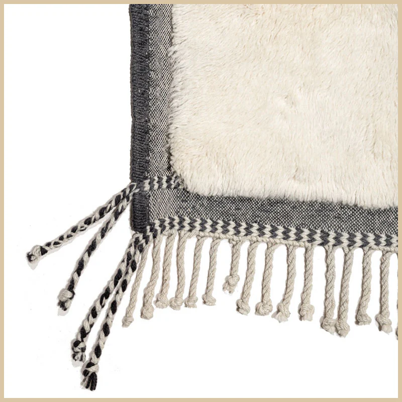 Beni Ouarain Rug – Pre-Order #105 - Image 4