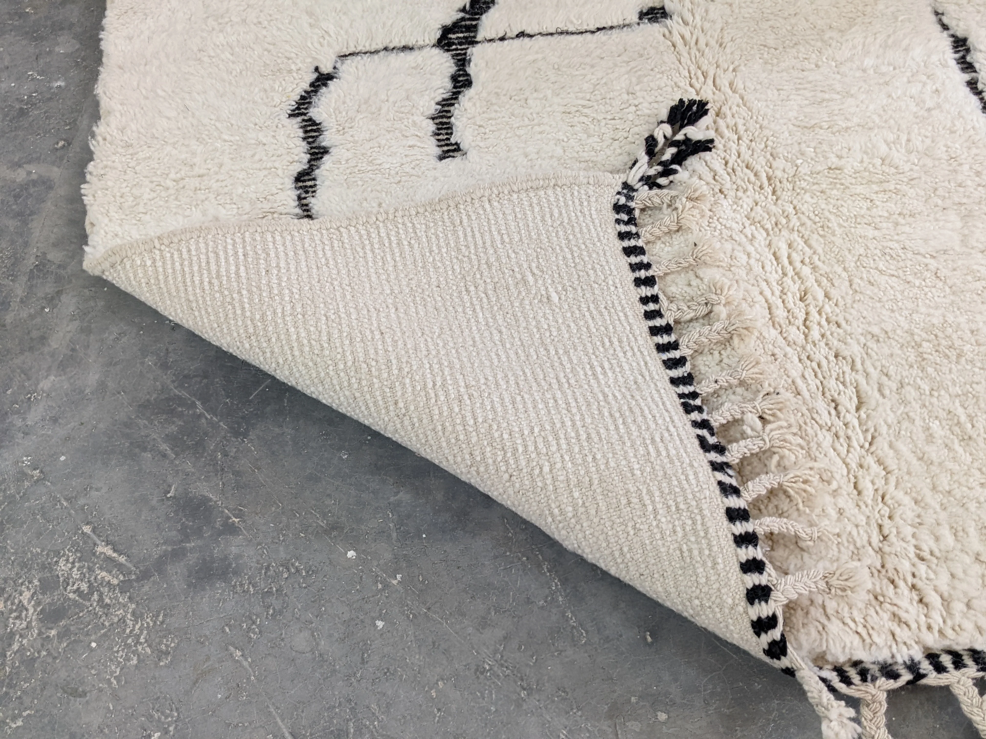 Beni Ouarain Rug – Pre-Order #368 - Image 4