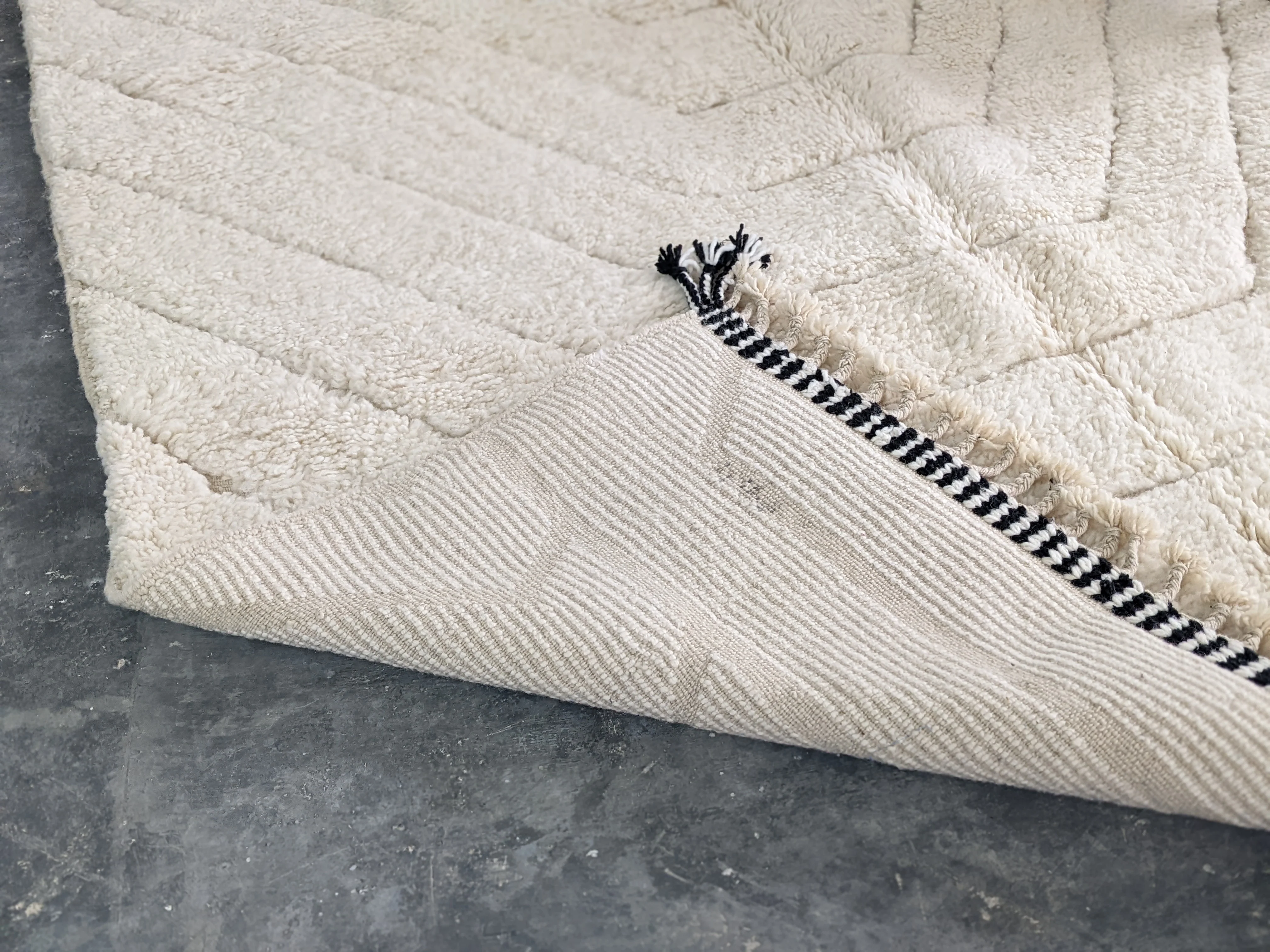 Beni Ouarain Rug – Pre-Order #G348 - Image 4