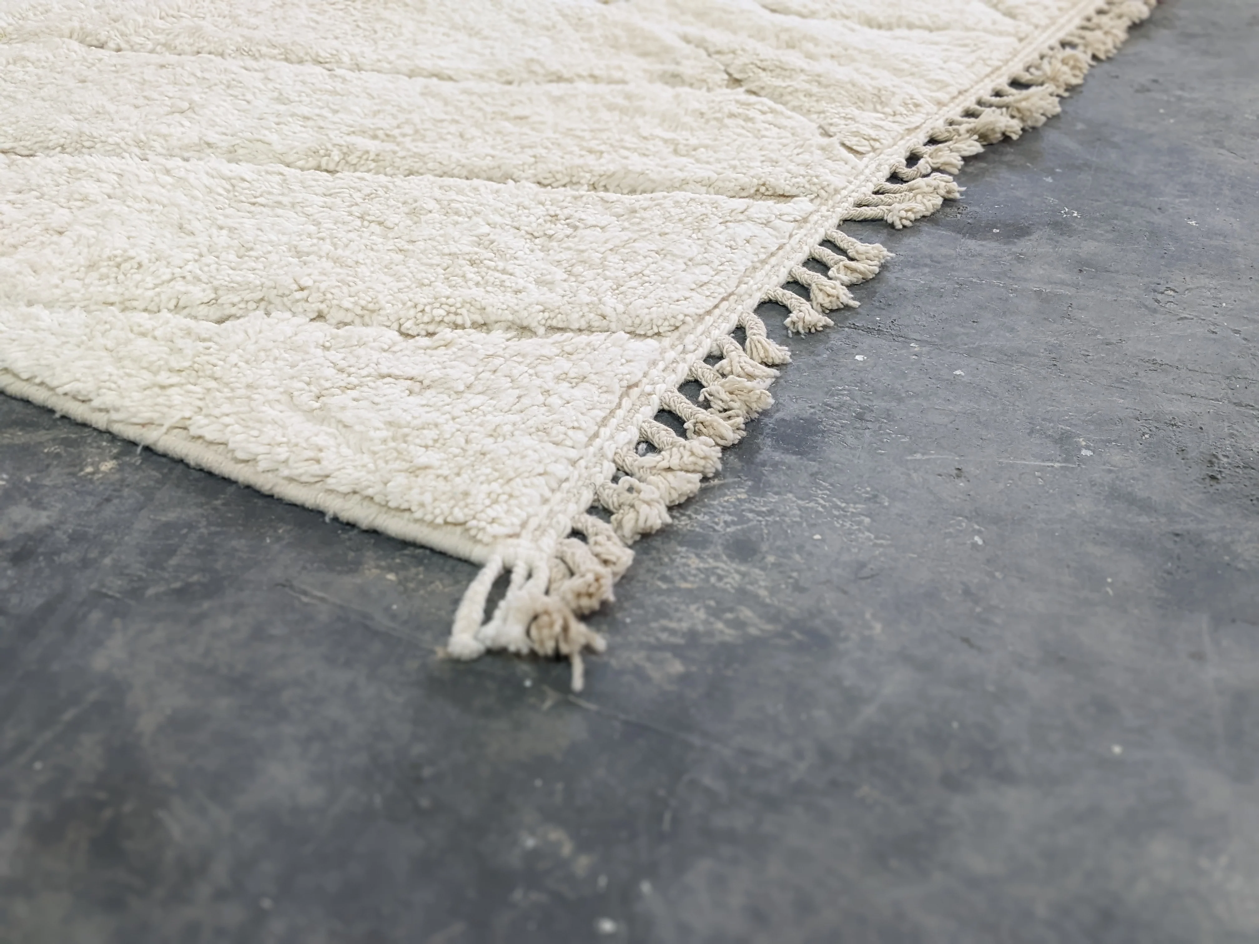 Beni Ouarain Rug – Pre-Order #G356 - Image 4