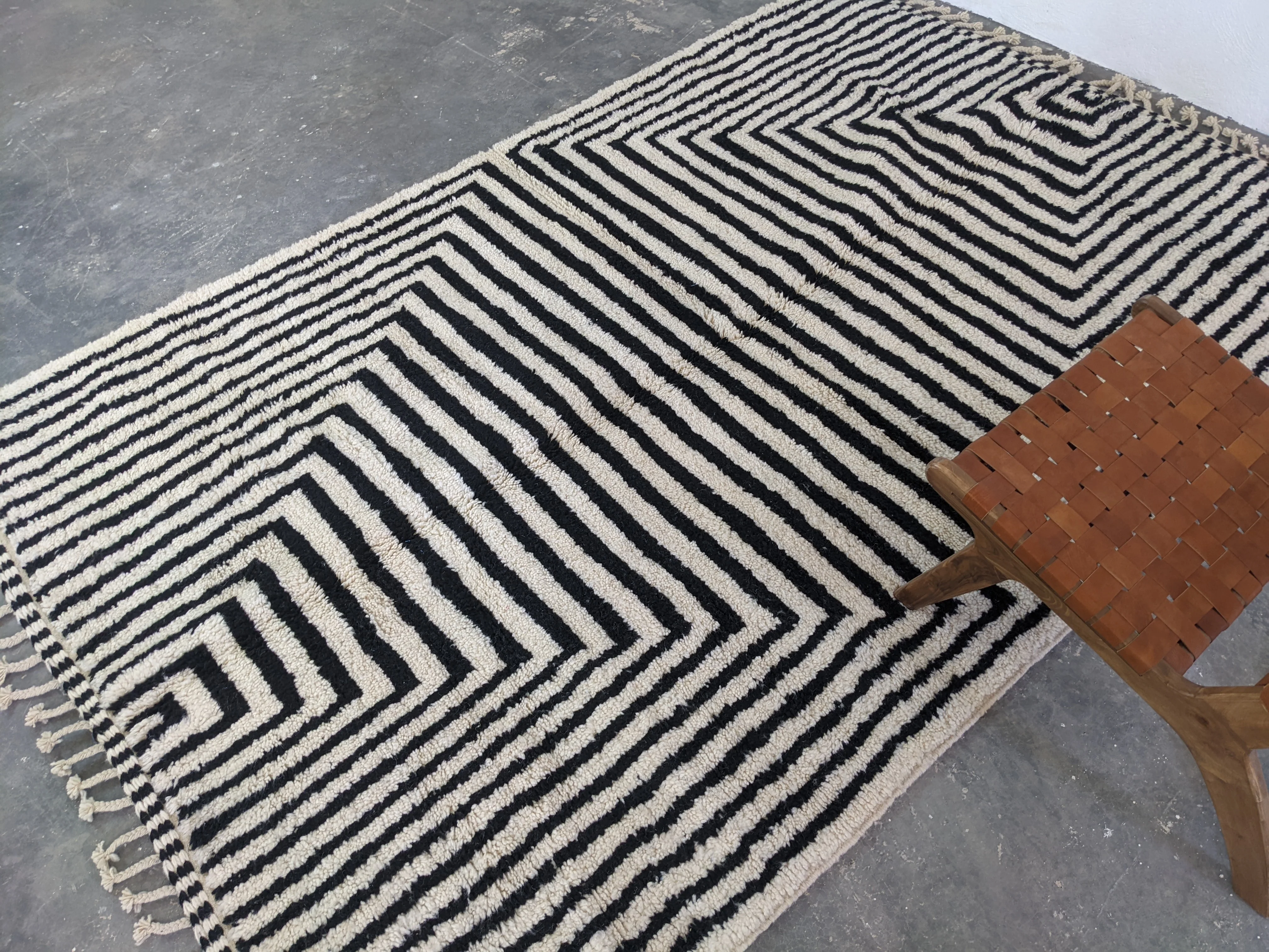 Beni Ouarain Rug – Pre-Order #G365 - Image 2