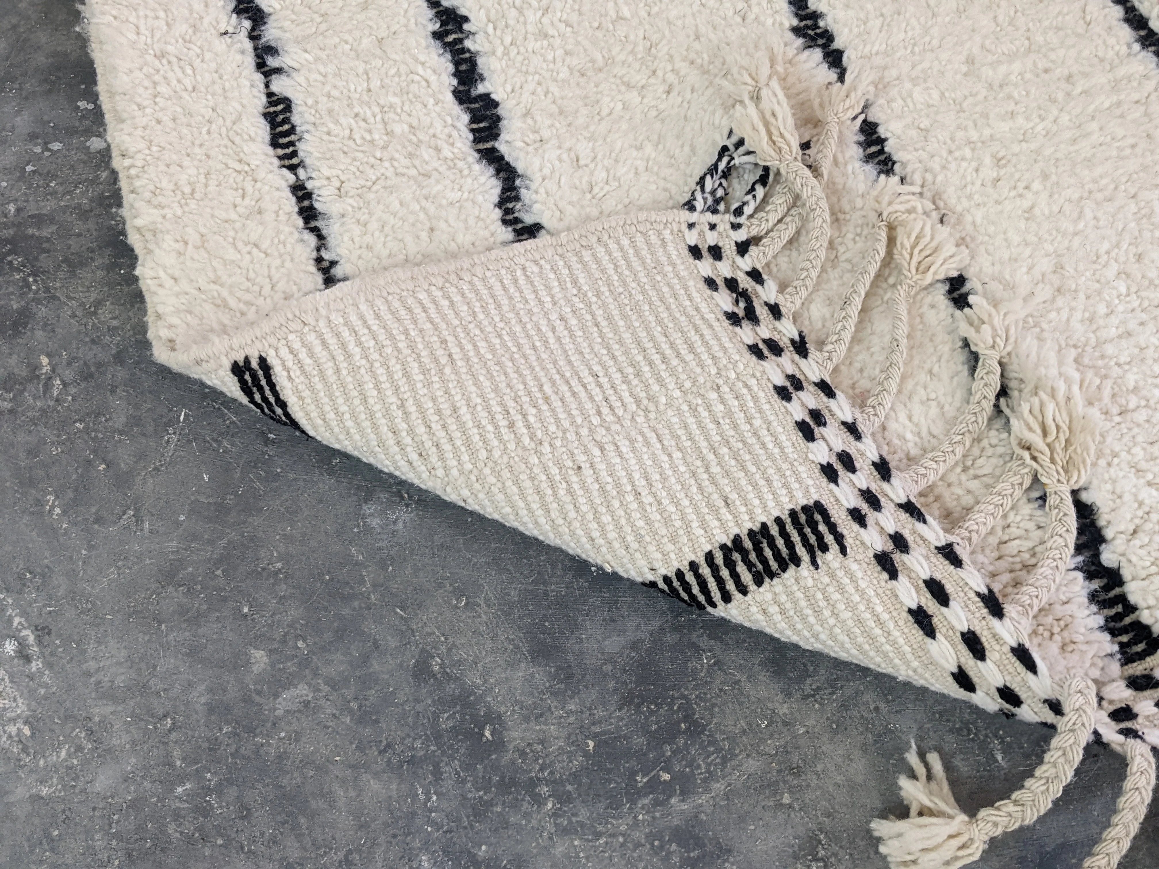 Beni Ouarain Rug – Pre-Order #P170 - Image 4