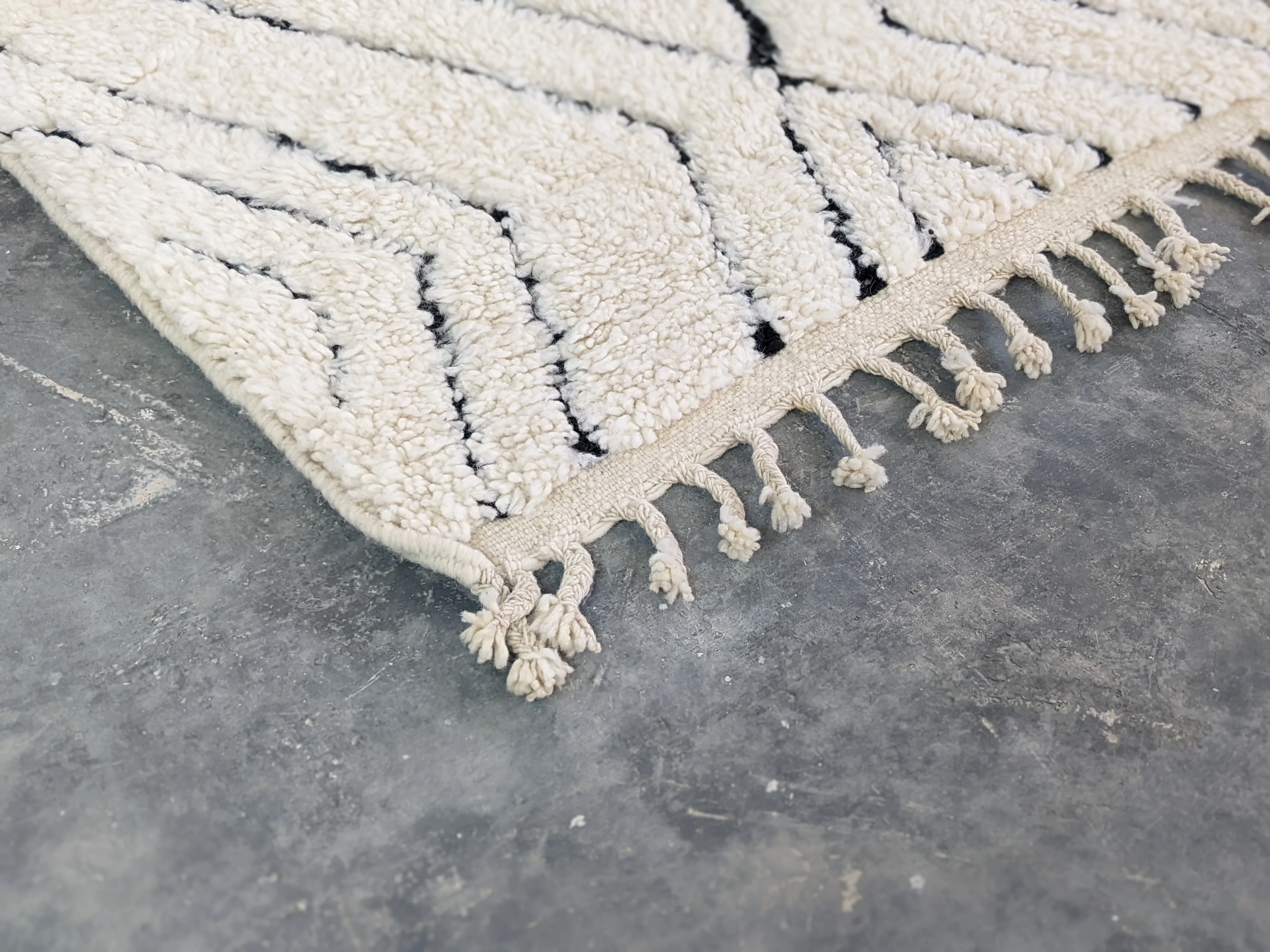 Beni Ouarain Rug – Pre-Order #P175 - Image 3