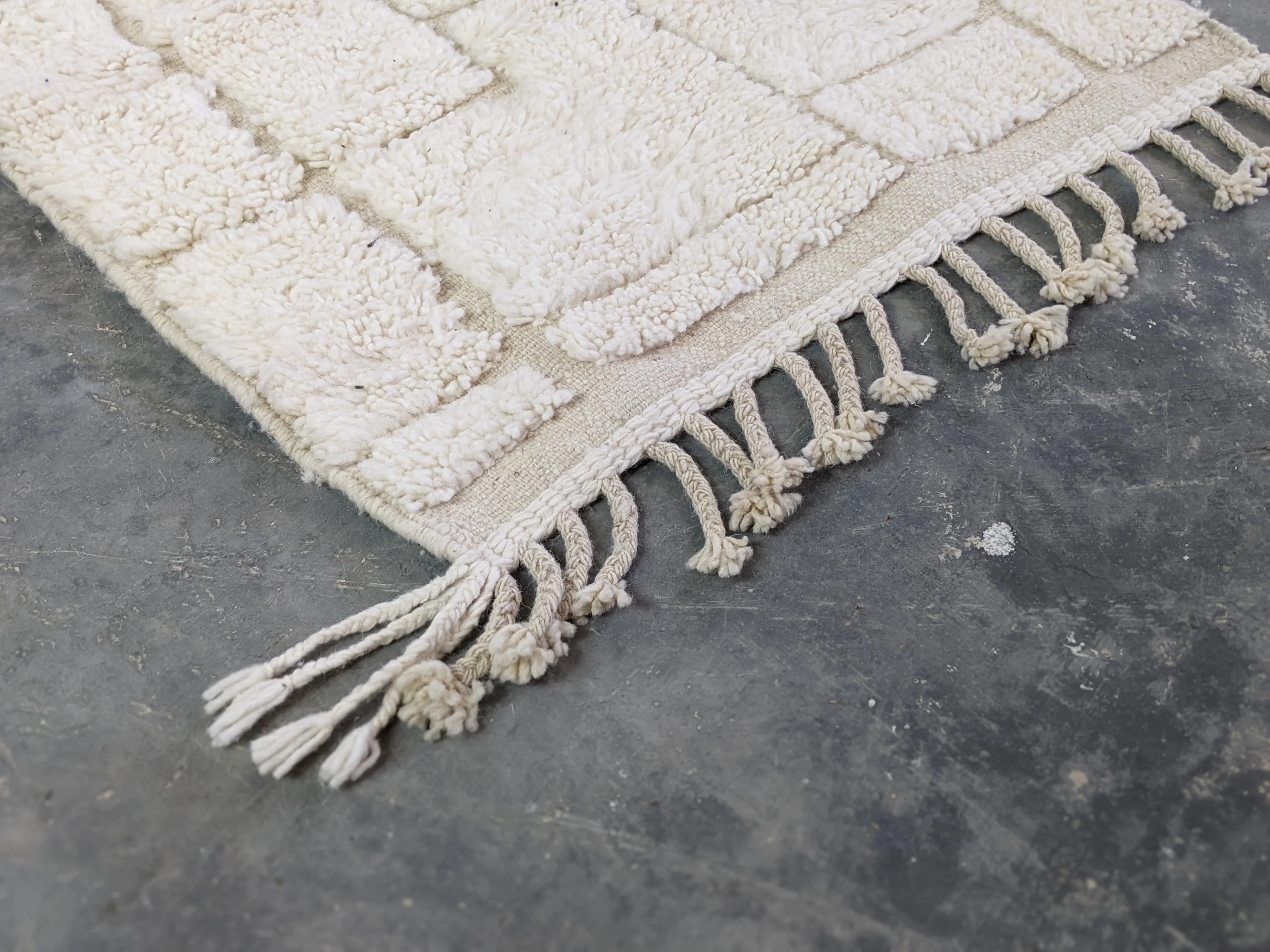 Beni Ouarain Rug – Pre-Order #R126 - Image 2
