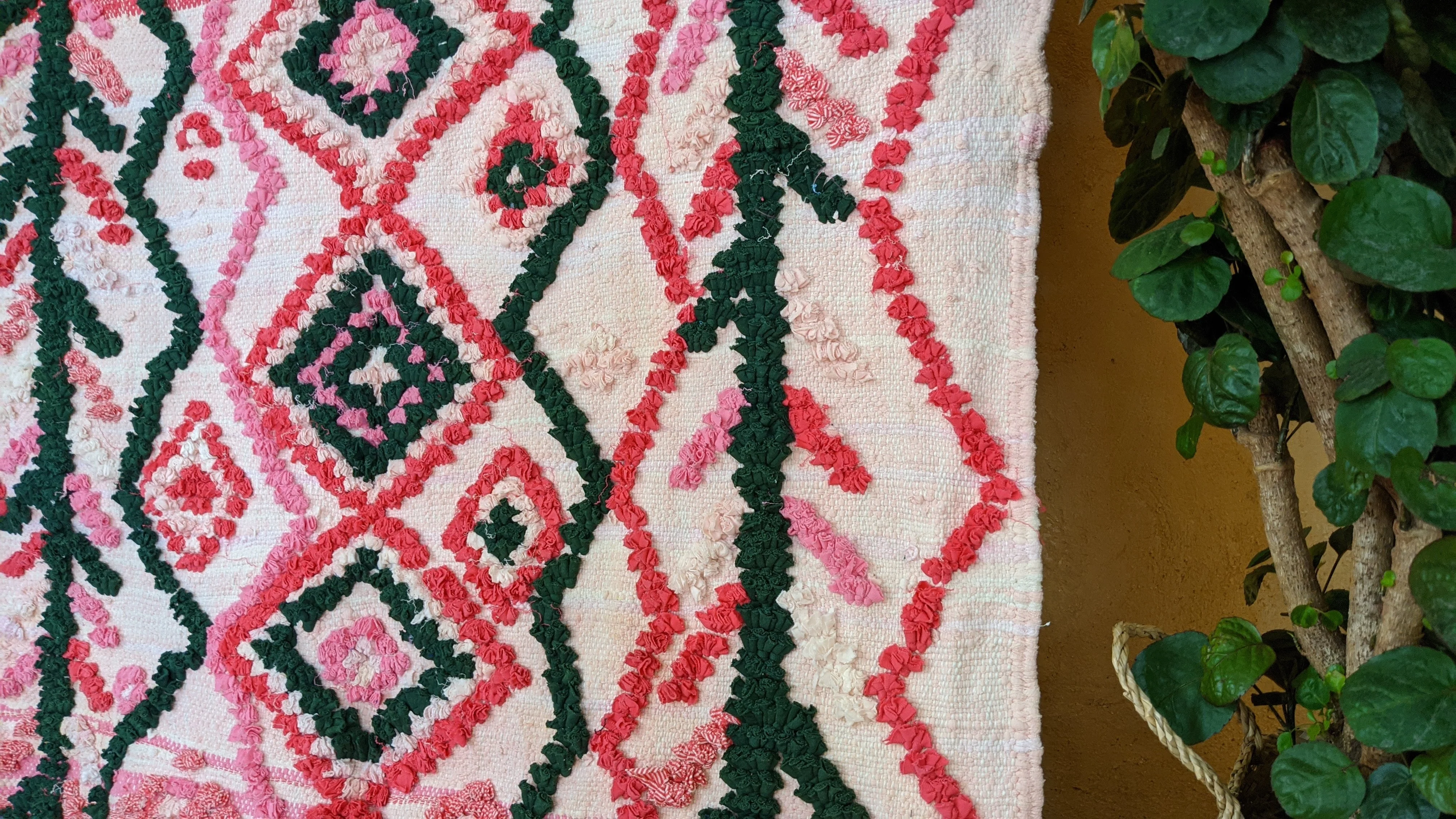 Boucherouite Rug, 200 x 100 cm || 6.56 x 3.28 feet - Image 2