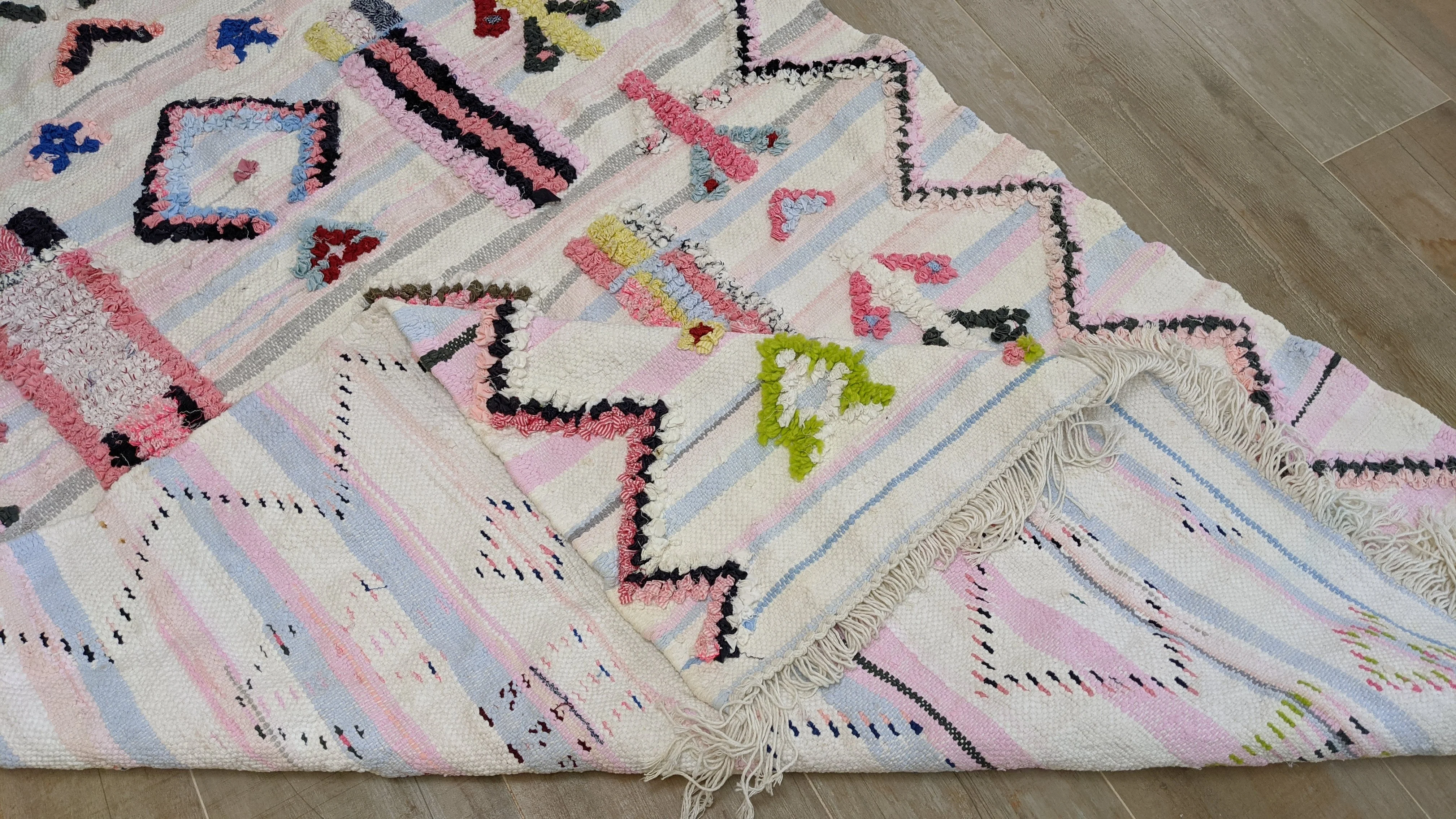 Boucherouite Rug, 205 x 117 cm || 6.73 x 3.84 feet - Image 6