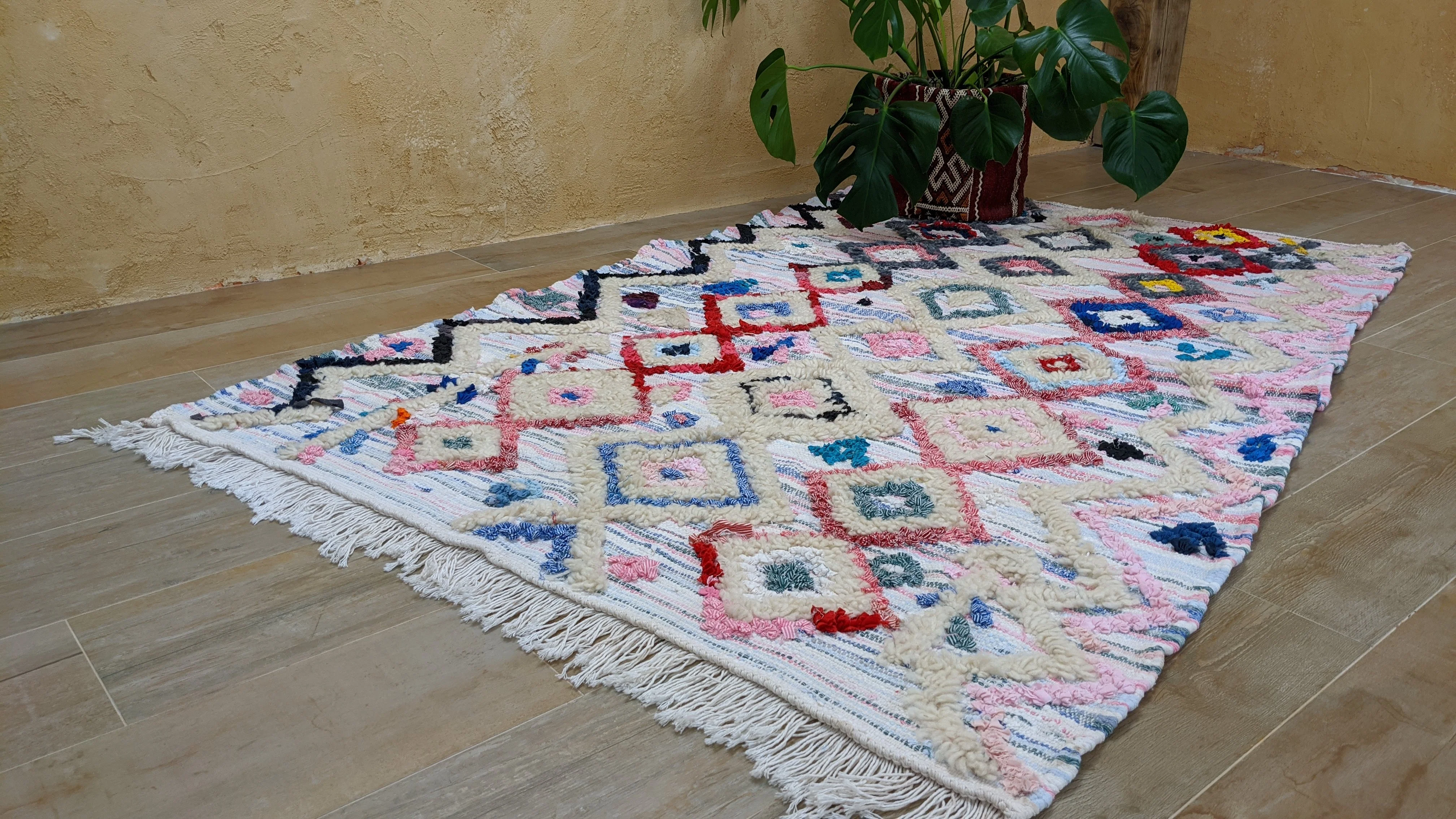Boucherouite Rug, 210 x 123 cm || 6.89 x 4.04 feet - Image 7