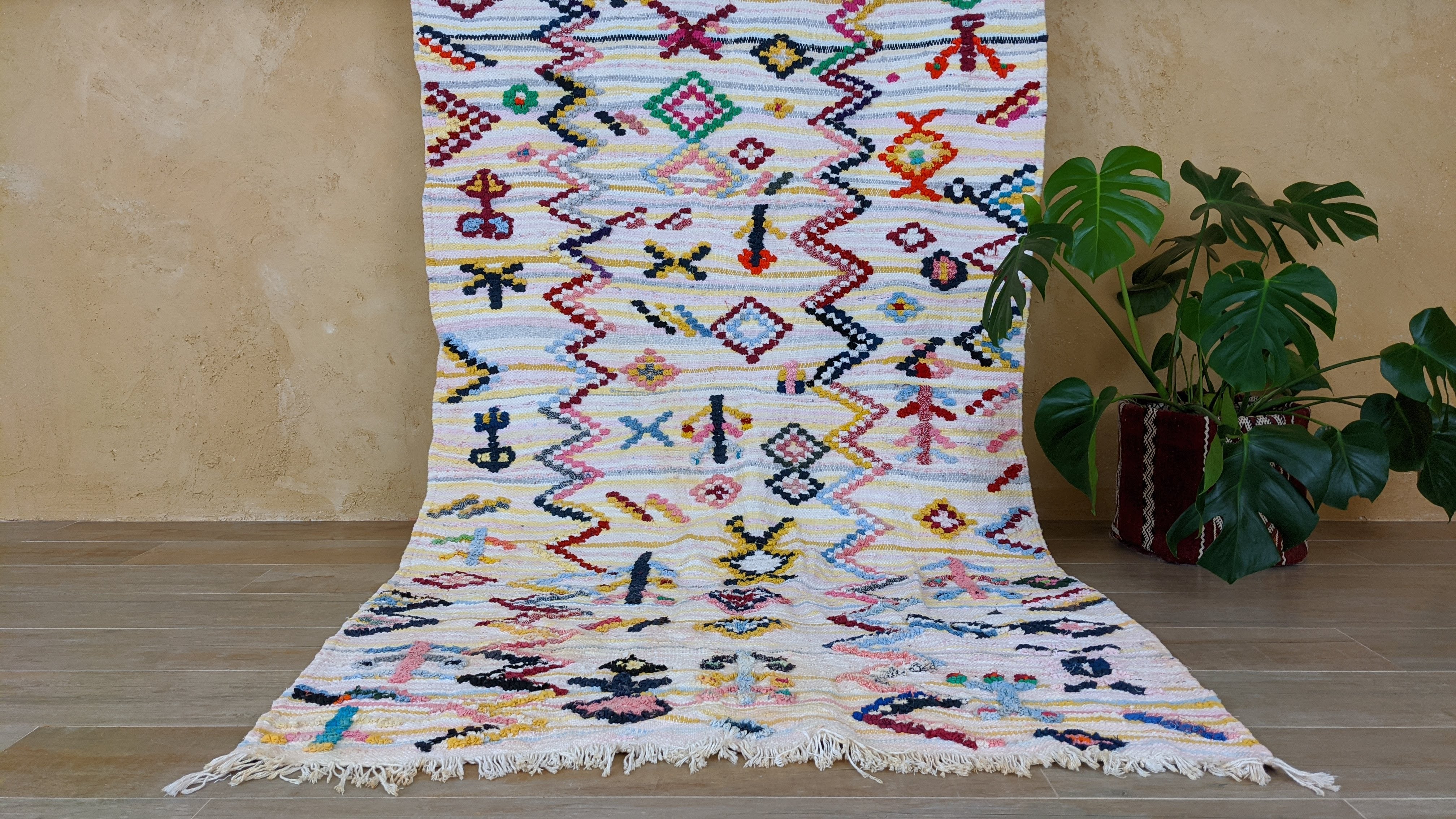Boucherouite Rug, 215 x 120 cm || 7.05 x 3.94 feet