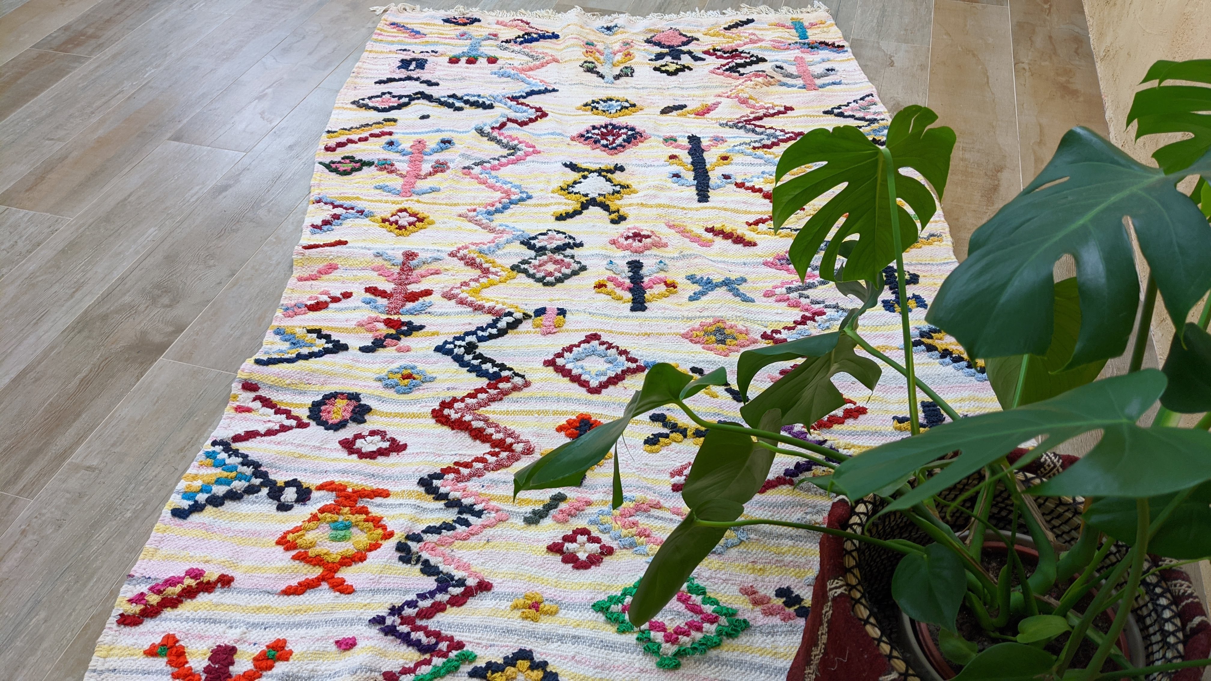 Boucherouite Rug, 215 x 120 cm || 7.05 x 3.94 feet - Image 5