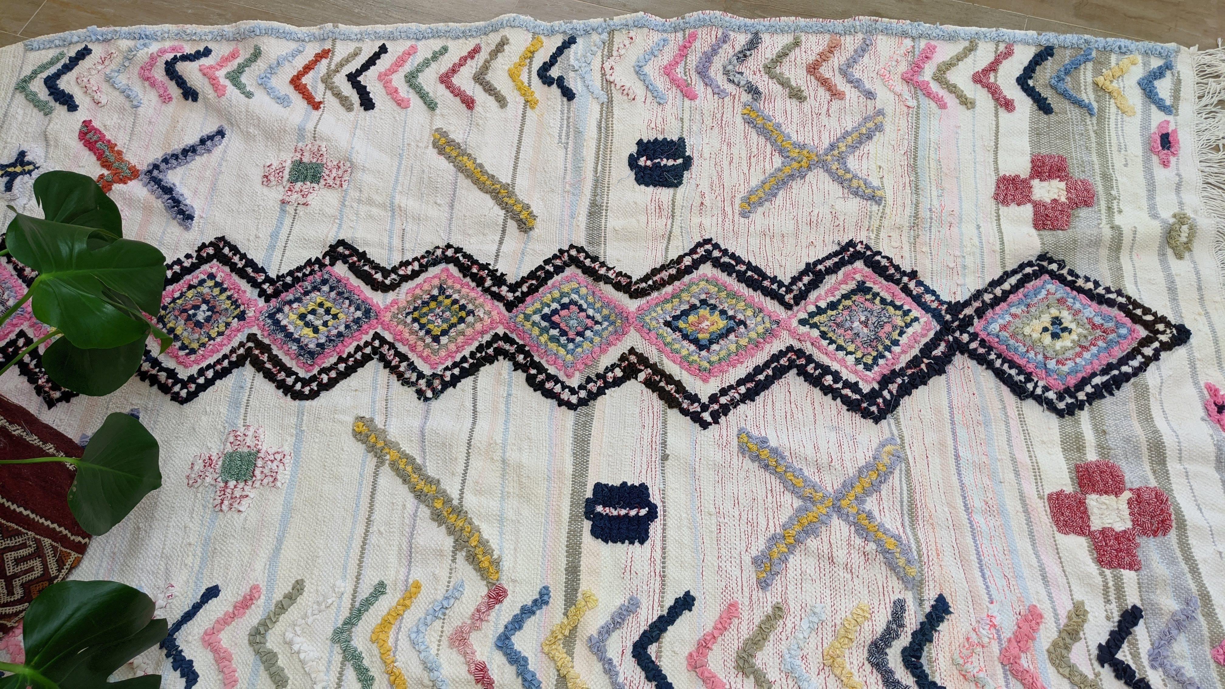 Boucherouite Rug, 215 x 120 cm || 7.05 x 3.94 feet - Image 10