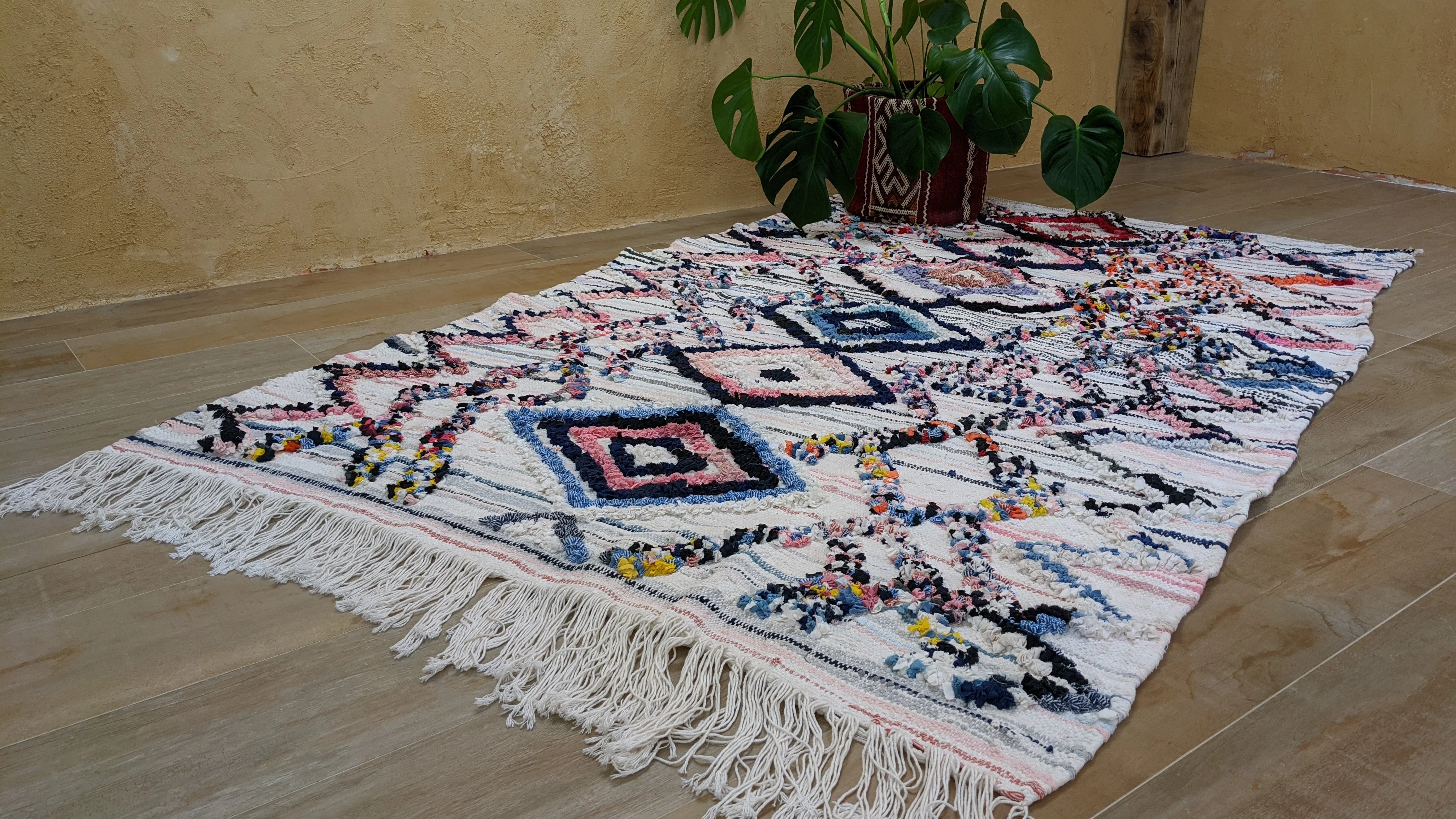 Boucherouite Rug, 215 x 130 cm || 7.05 x 4.27 feet - Image 8