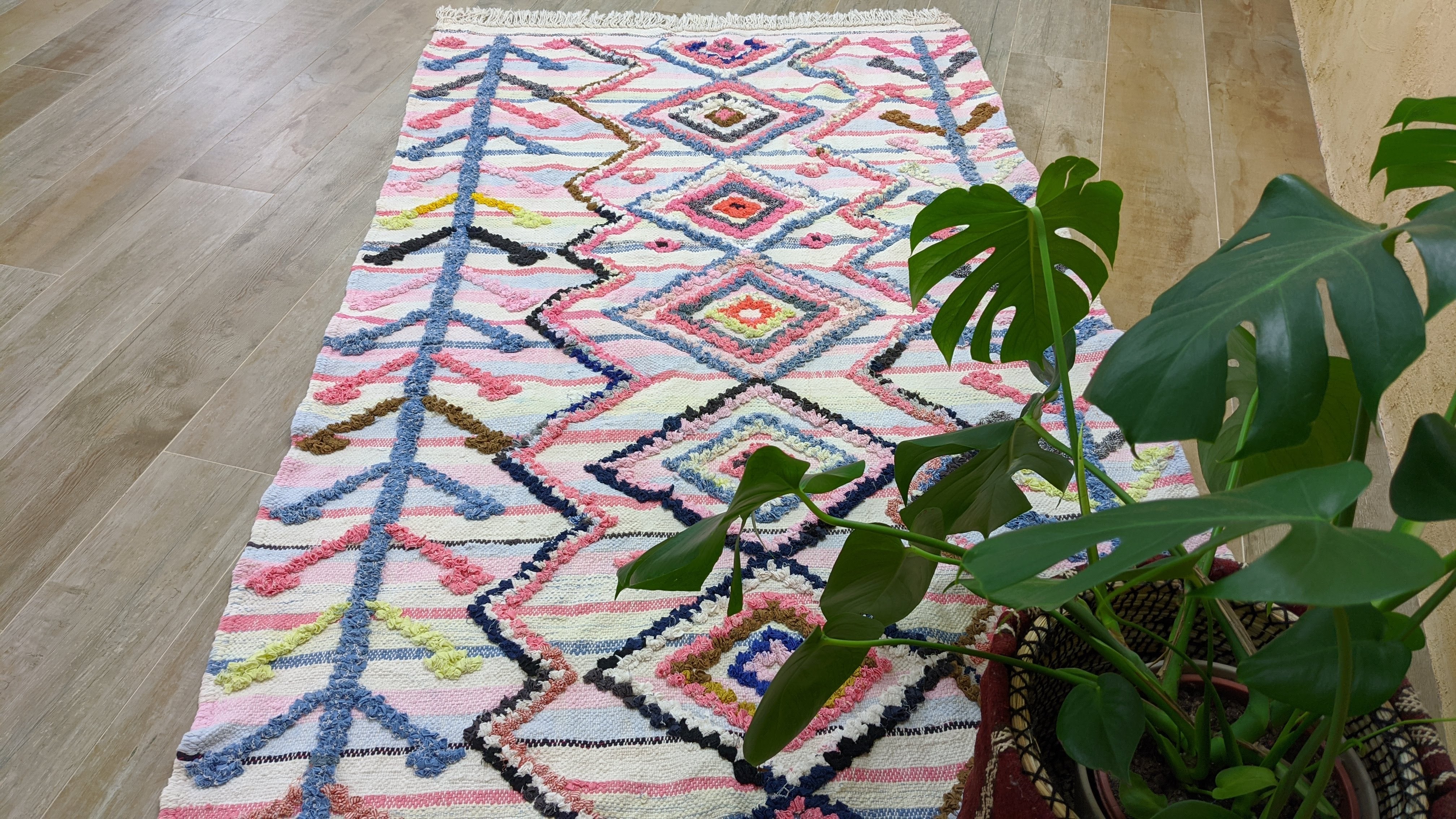 Boucherouite Rug, 220 x 115 cm || 7.22 x 3.77 feet - Image 4