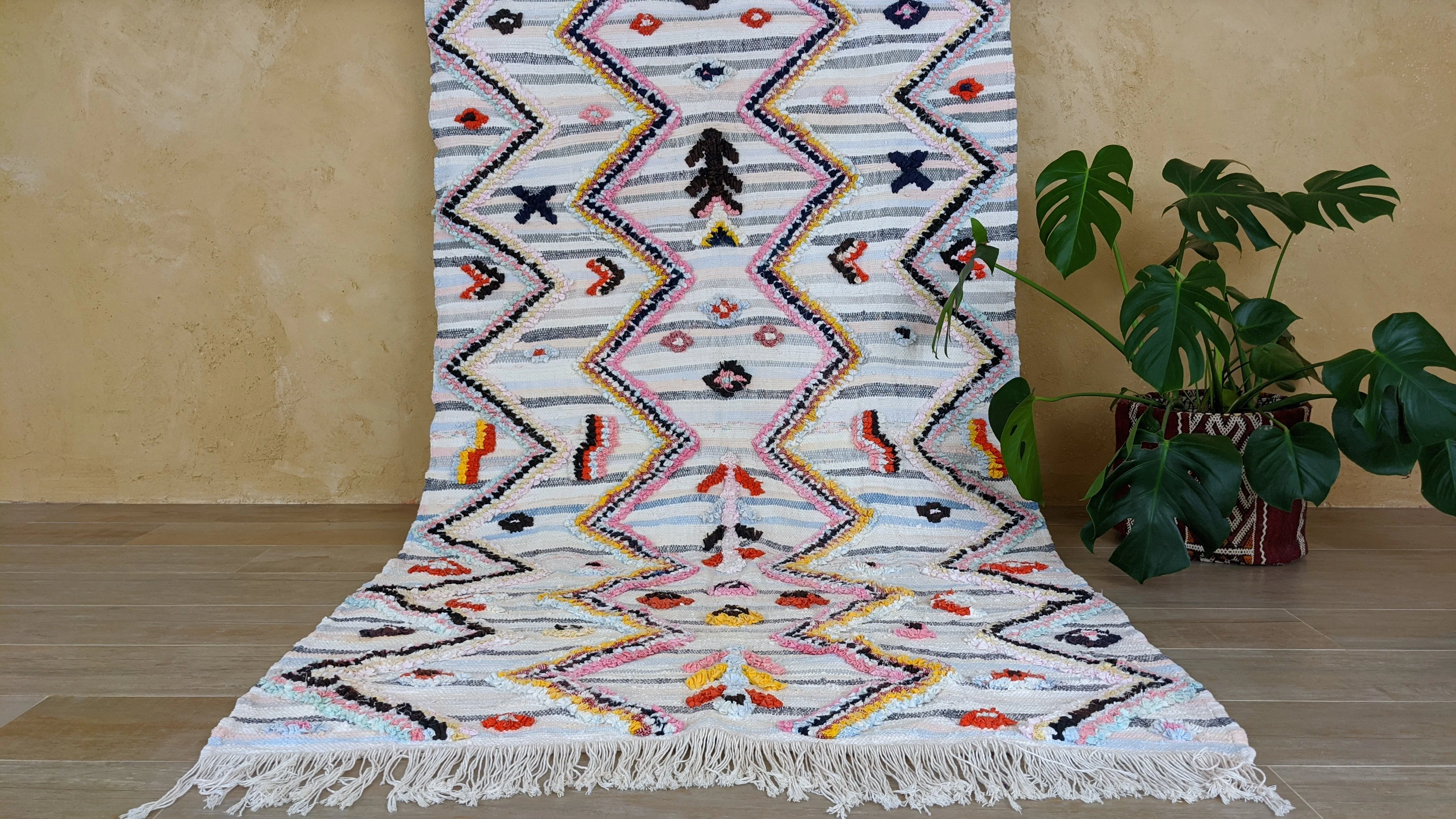 Boucherouite Rug, 220 x 125 cm || 7.22 x 4.1 feet
