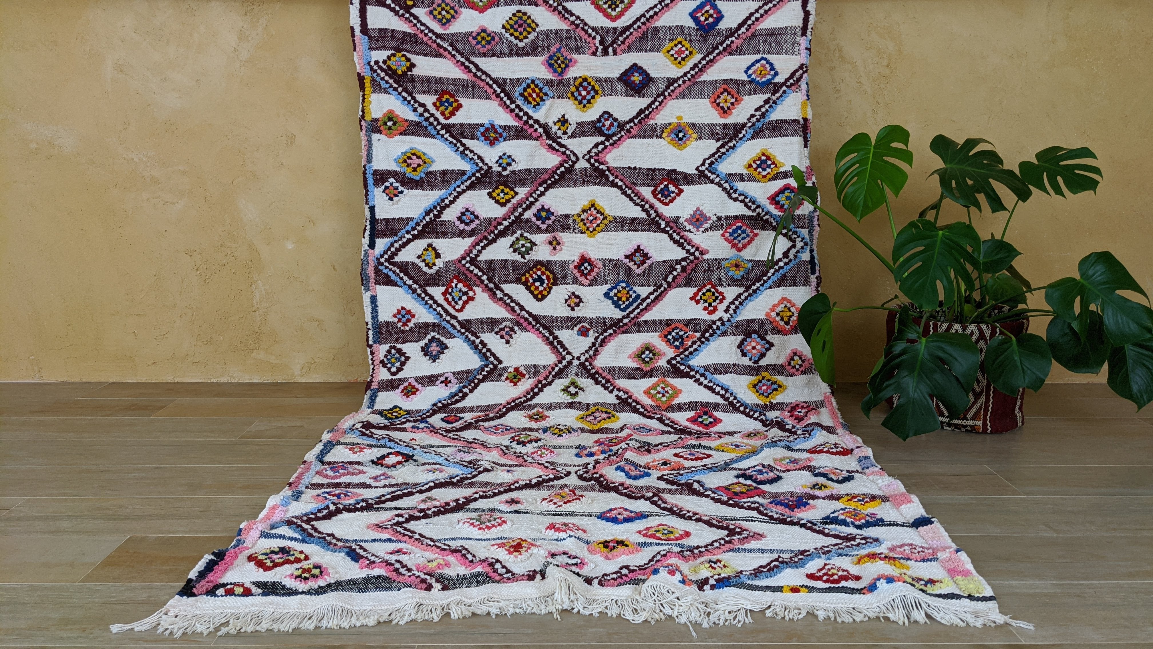 Boucherouite Rug, 230 x 130 cm || 7.55 x 4.27 feet