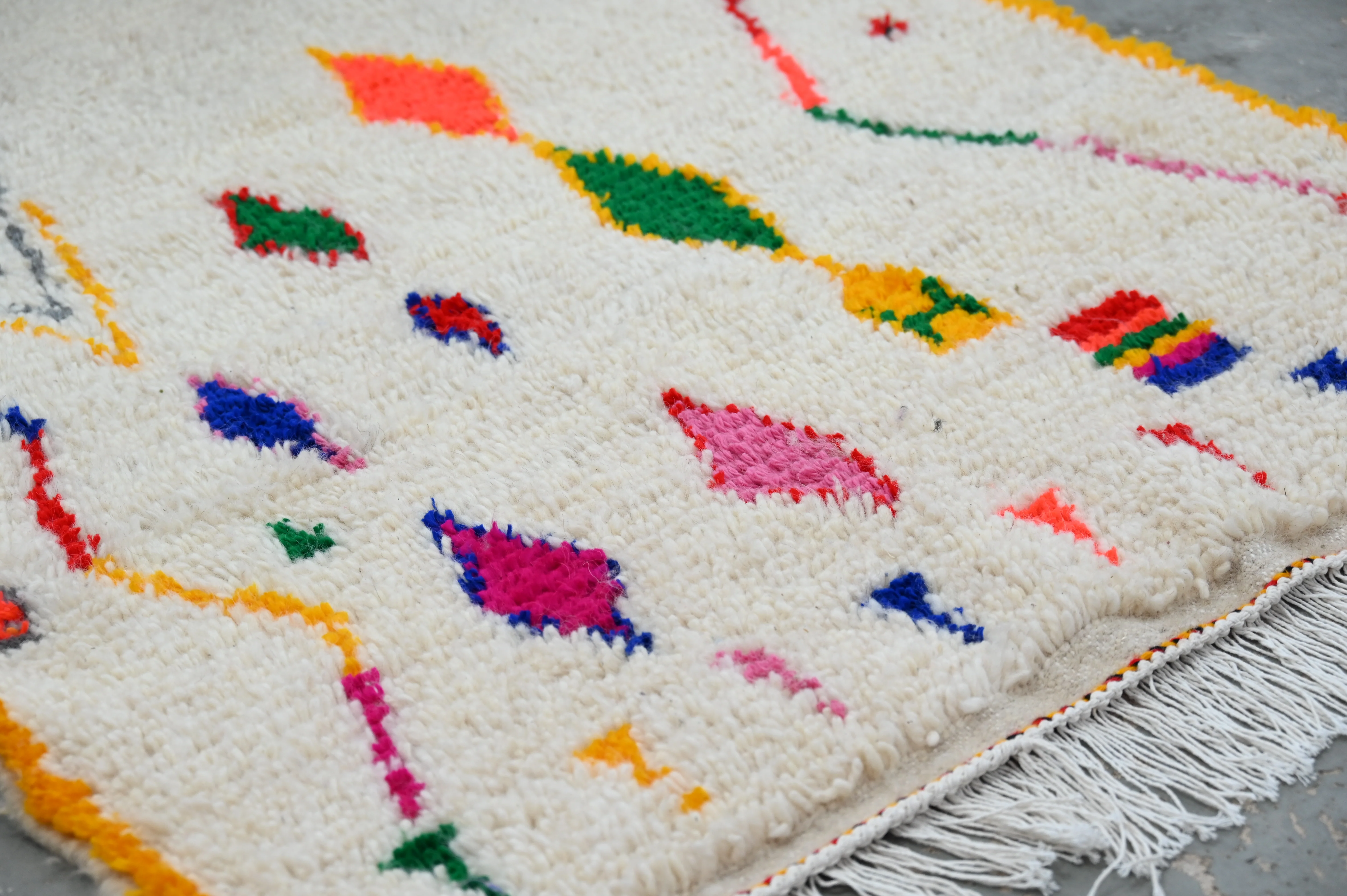 Handmade Azilal Rug, 145 x 100 cm, PO-428 - Image 4