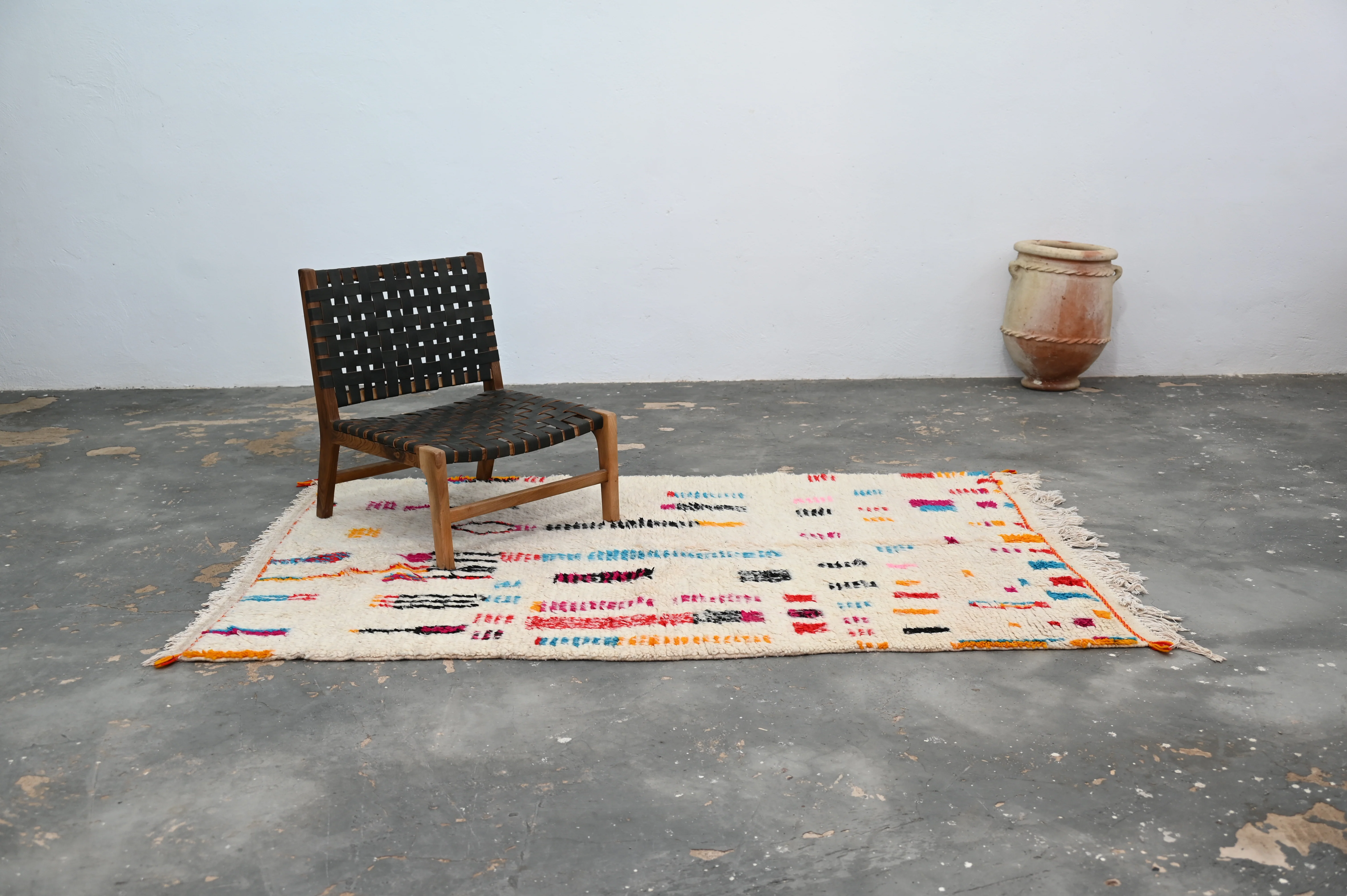 Handmade Azilal Rug, 220 x 145 cm, AZO-604 - Image 3