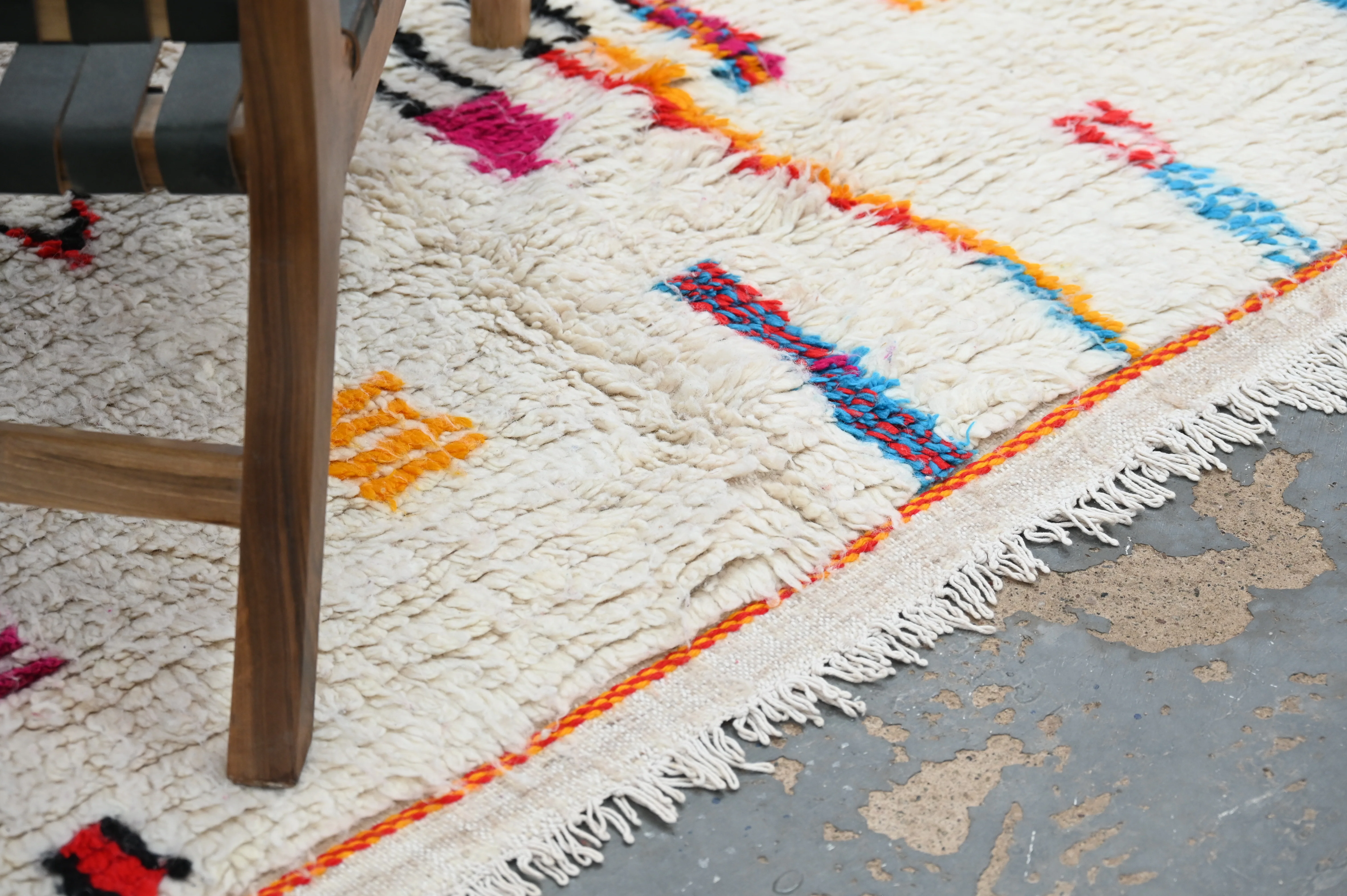 Handmade Azilal Rug, 220 x 145 cm, AZO-604 - Image 7