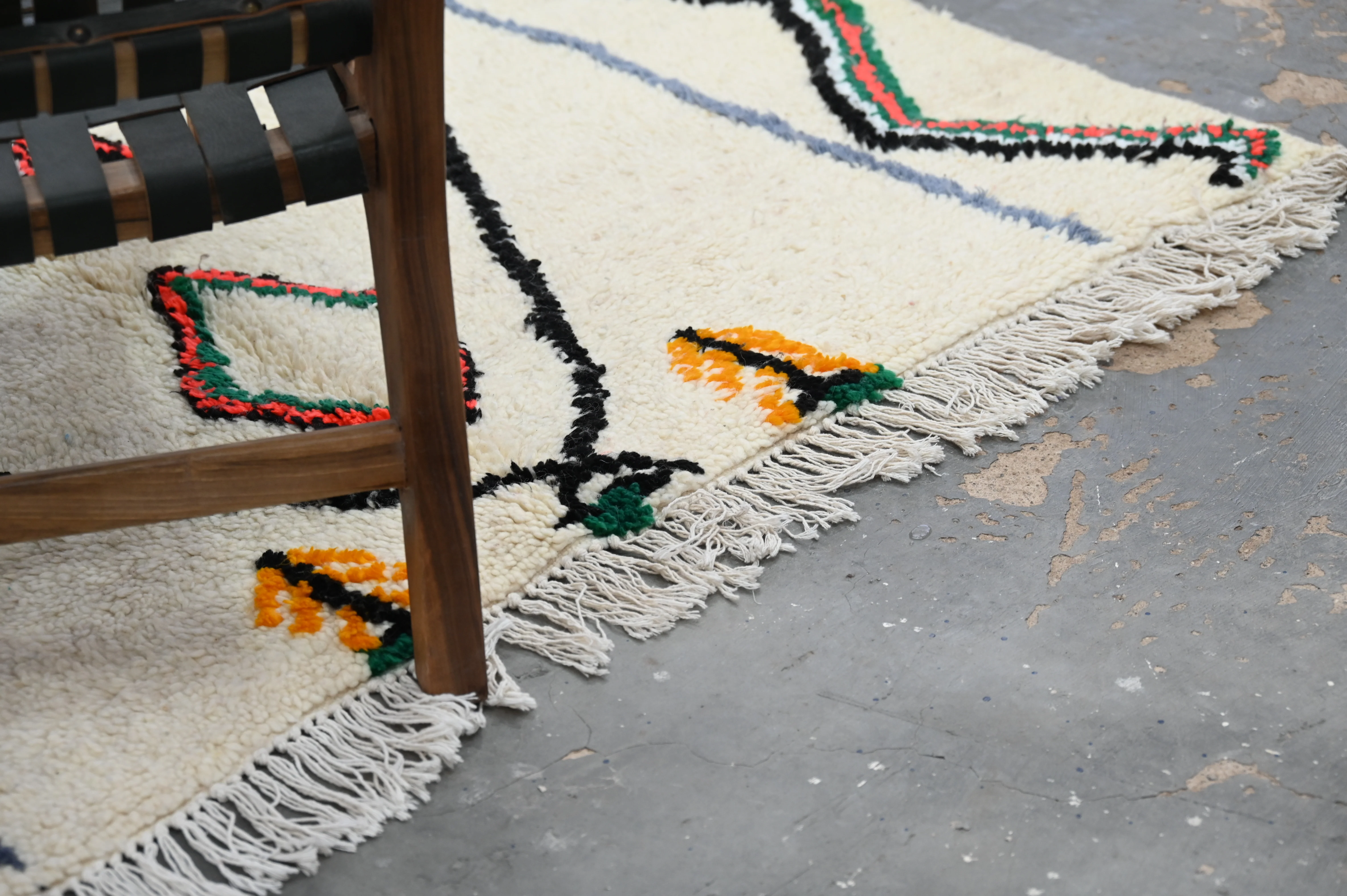 Handmade Azilal Rug, 220 x 145 cm, AZO-642 - Image 6
