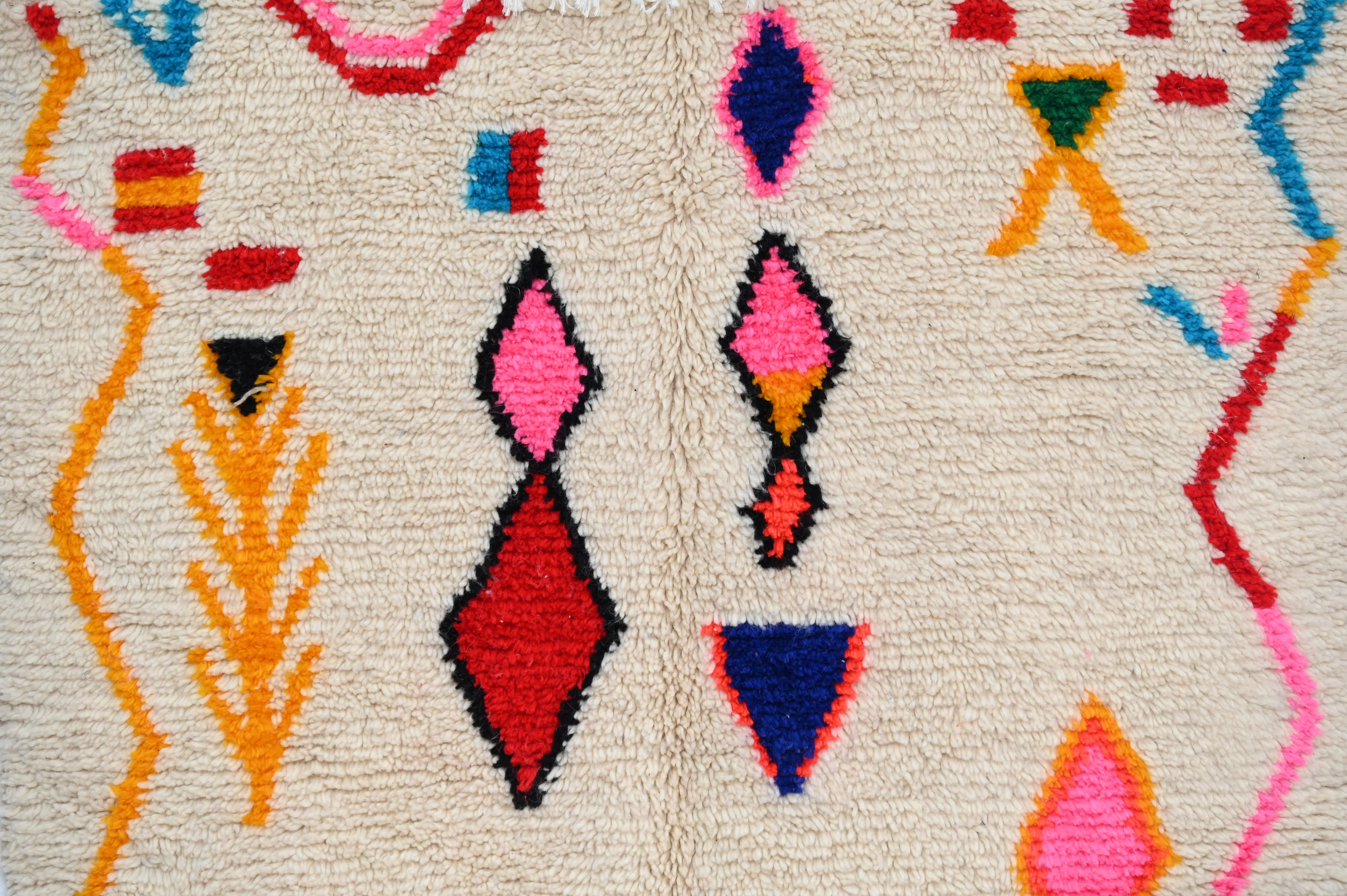 Handmade Azilal Rug, 230 x 130 cm, AZO-484 - Image 2
