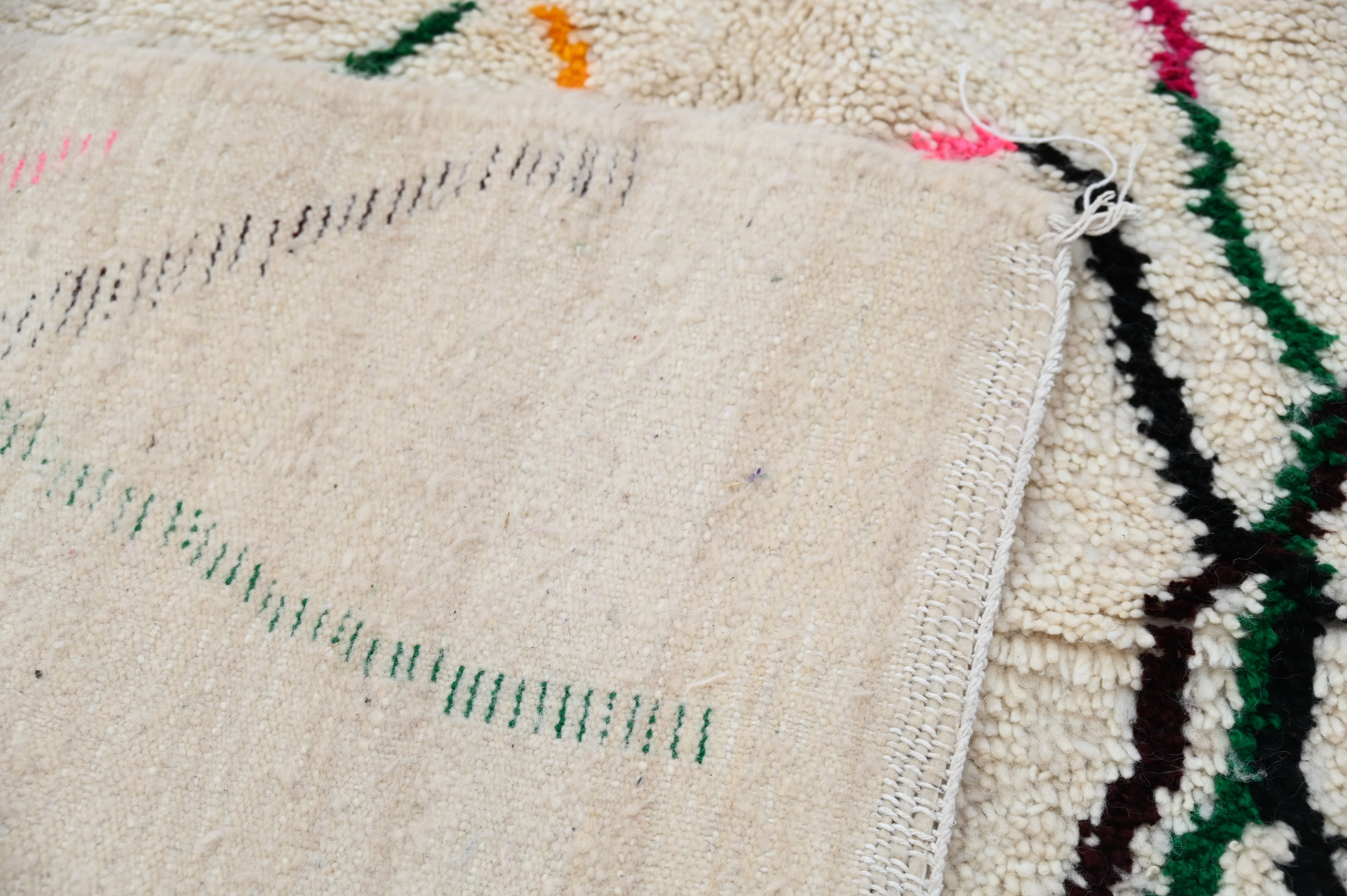 Handmade Azilal Rug, 230 x 150 cm, AZO-486 - Image 8