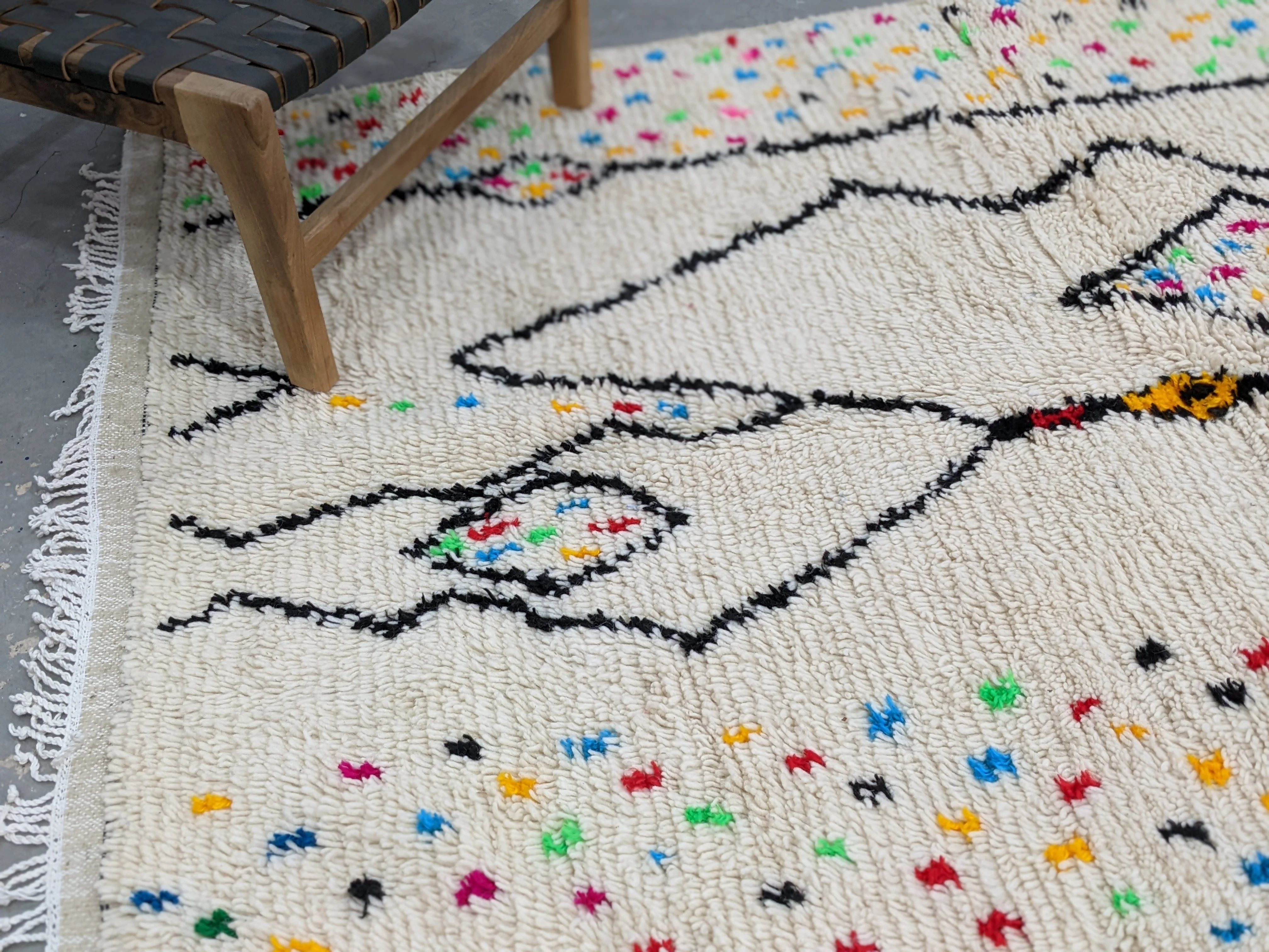 Handmade Azilal Rug, 234 x 147 cm, AZD-410 - Image 3