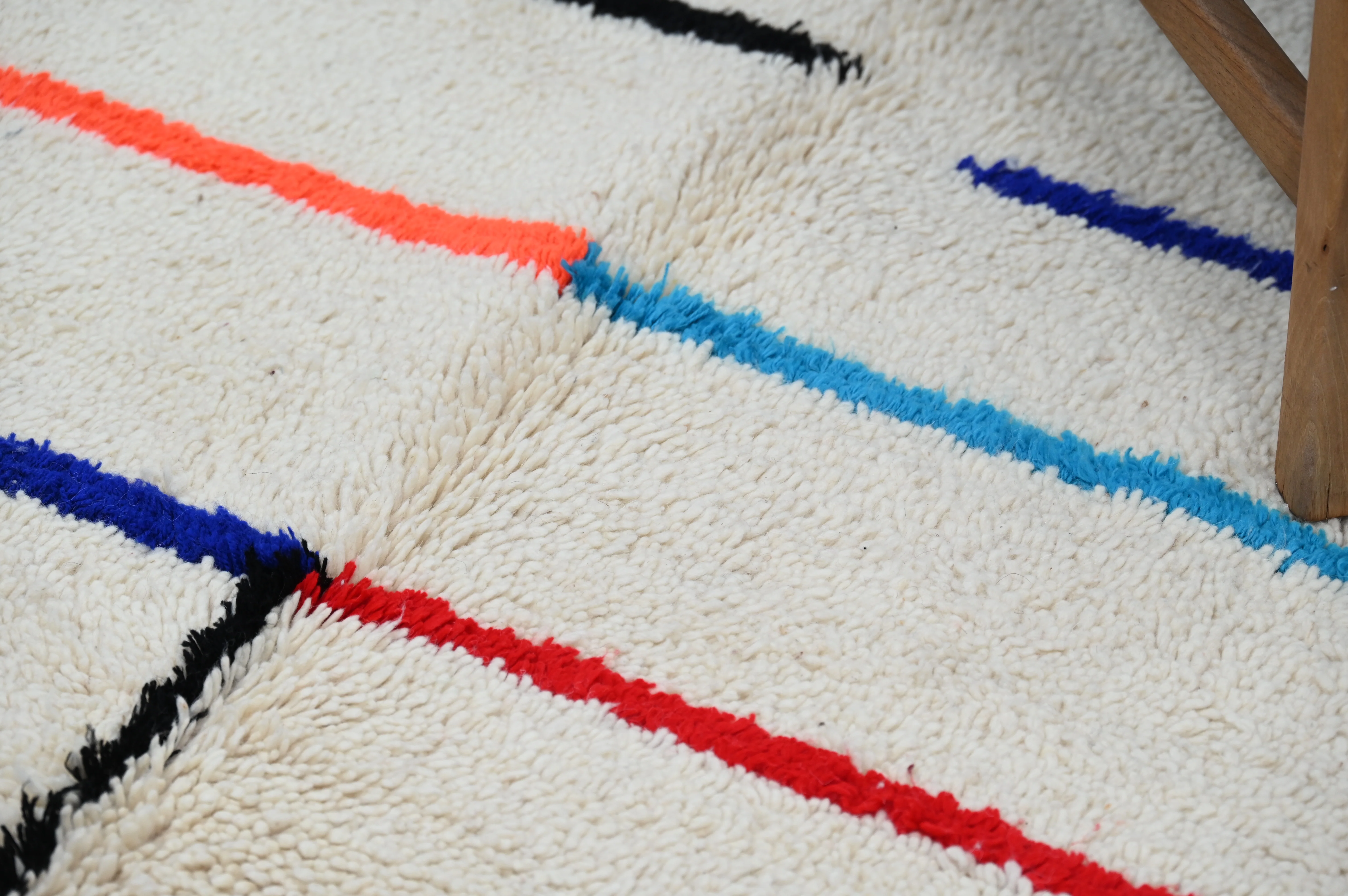 Handmade Azilal Rug, 235 x 160 cm, AZO-625 - Image 8