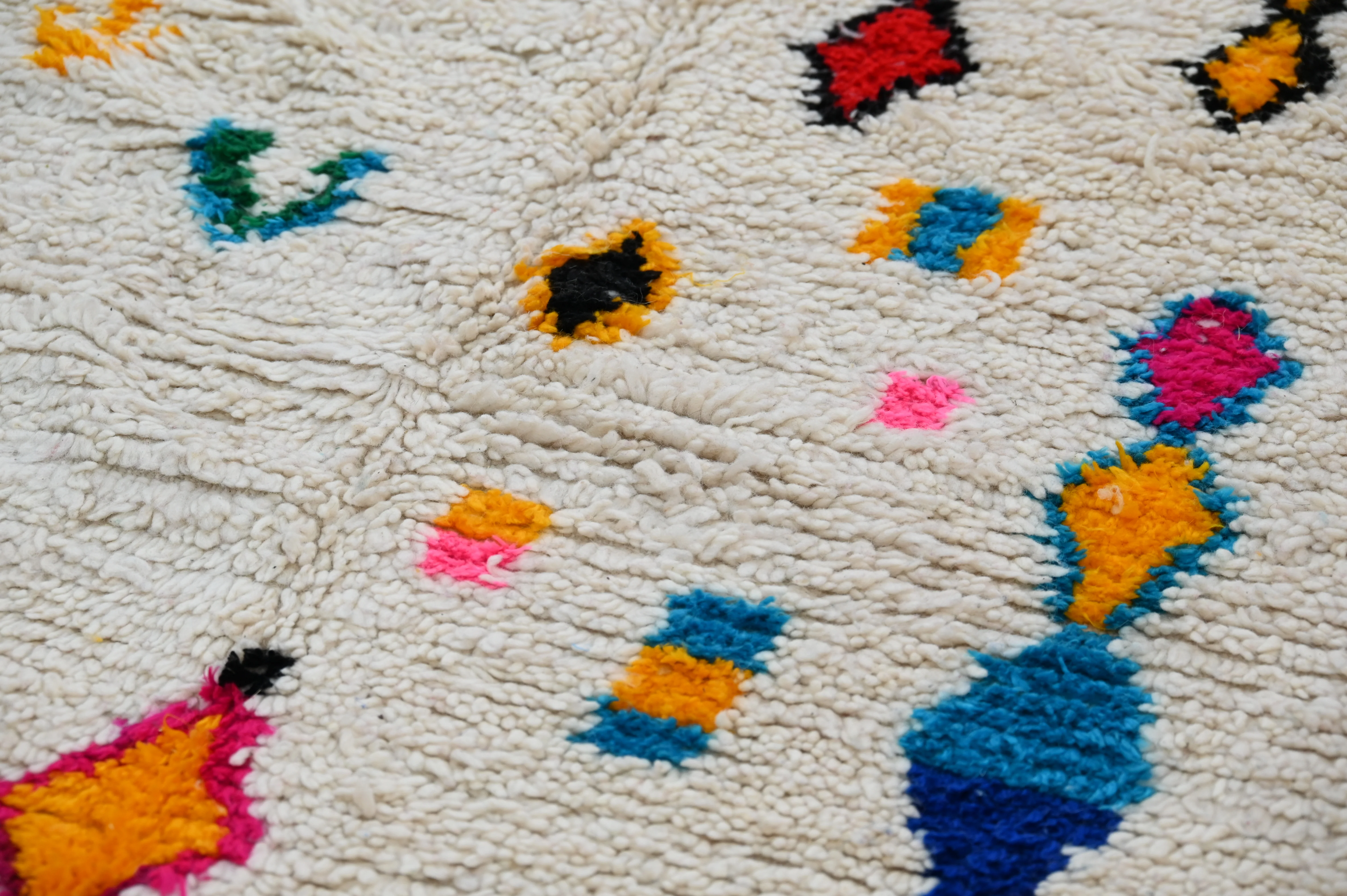 Handmade Azilal Rug, 240 x 135 cm, AZO-494 - Image 7