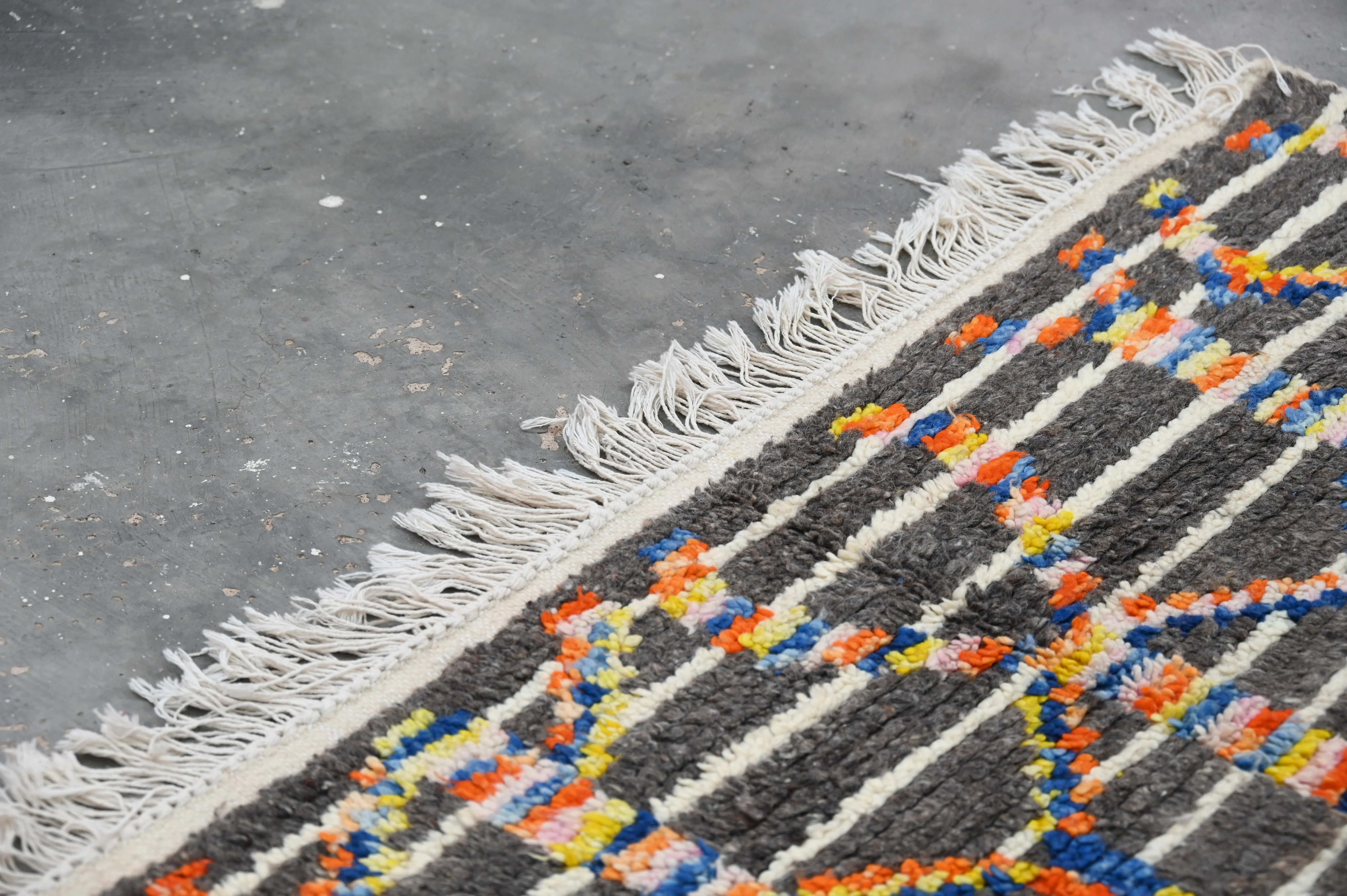 Handmade Azilal Rug, 240 x 135 cm, AZO-634 - Image 5