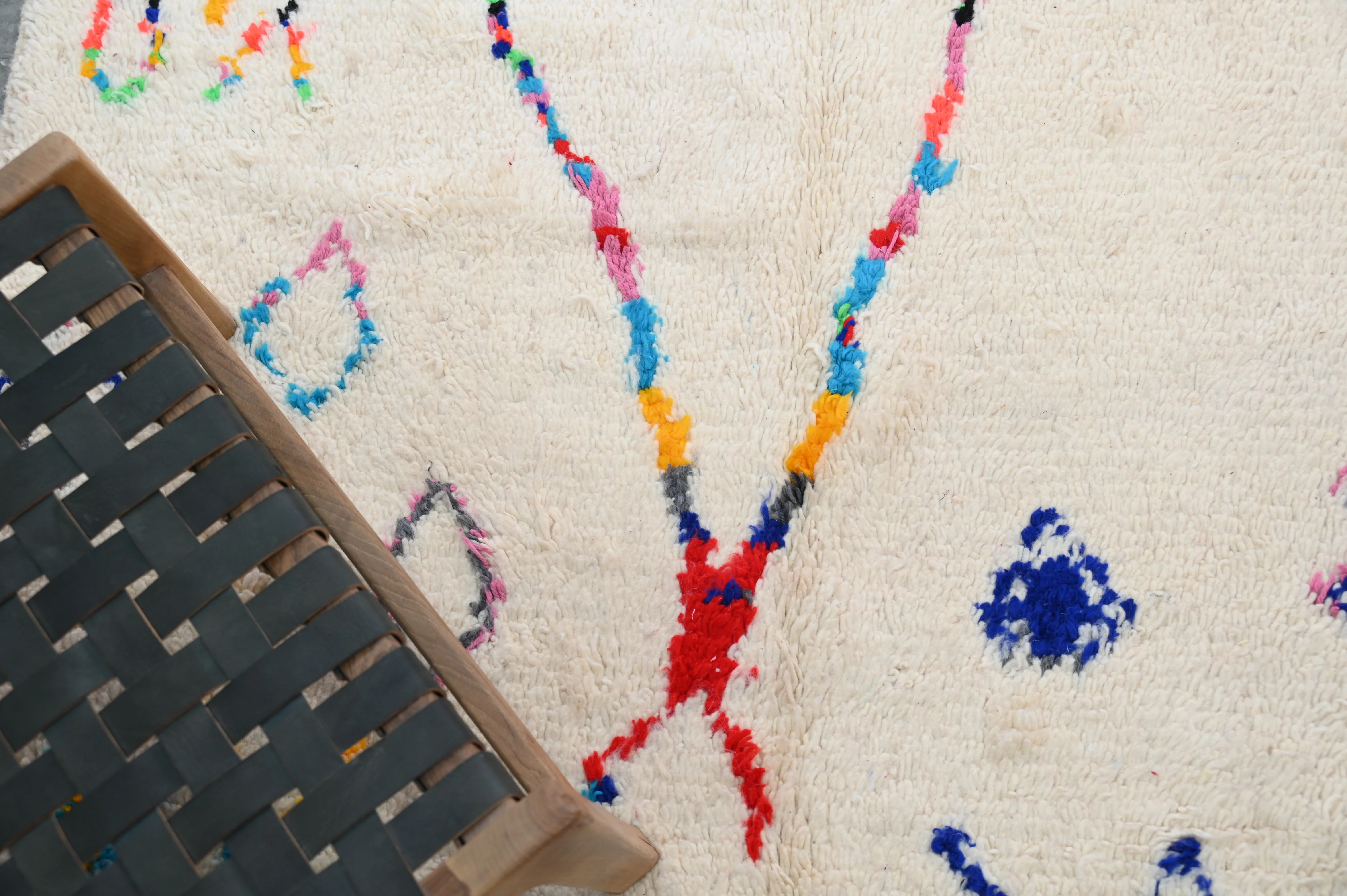 Handmade Azilal Rug, 240 x 145 cm, AZO-572 - Image 2
