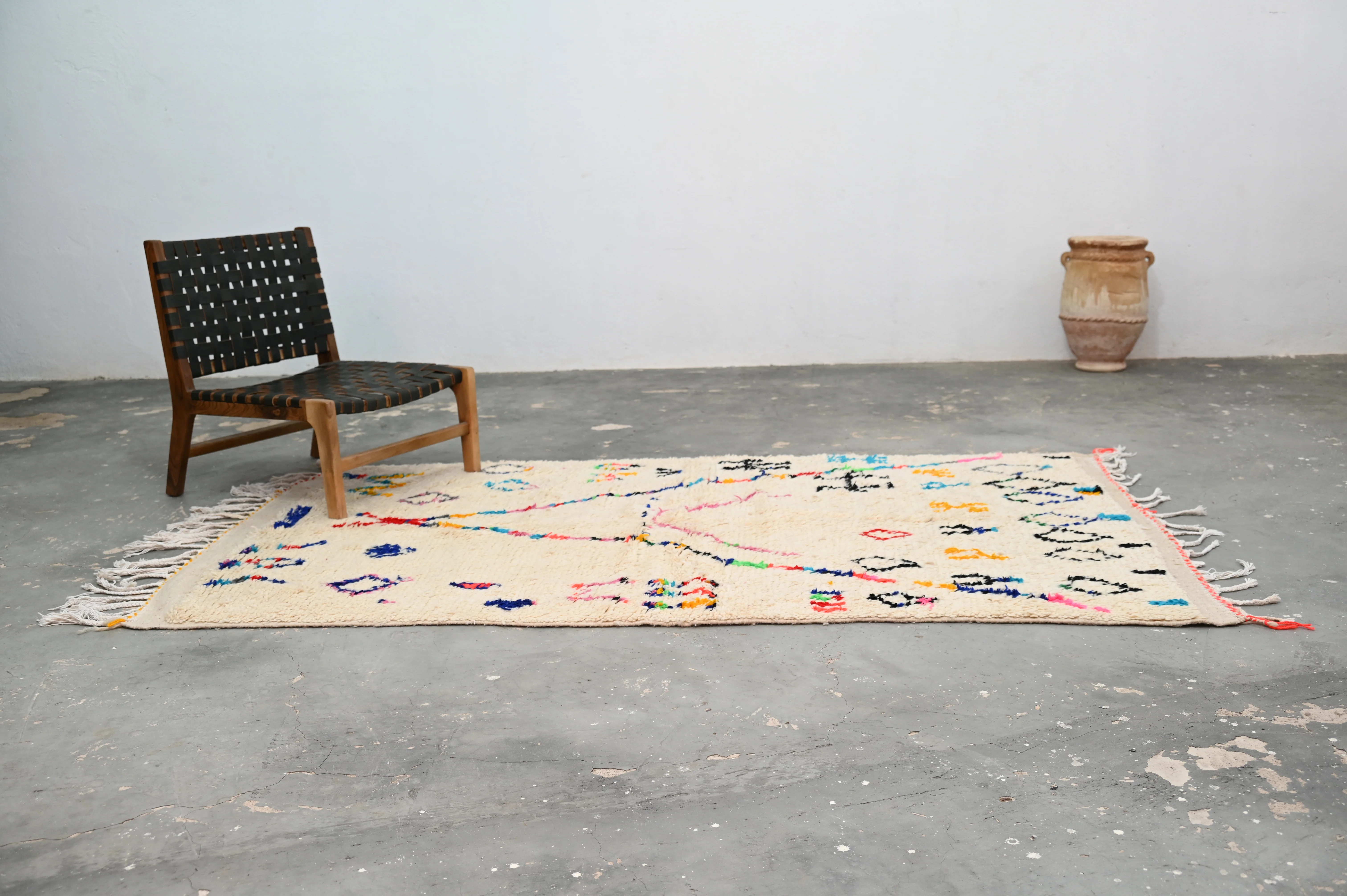 Handmade Azilal Rug, 240 x 145 cm, AZO-572 - Image 3