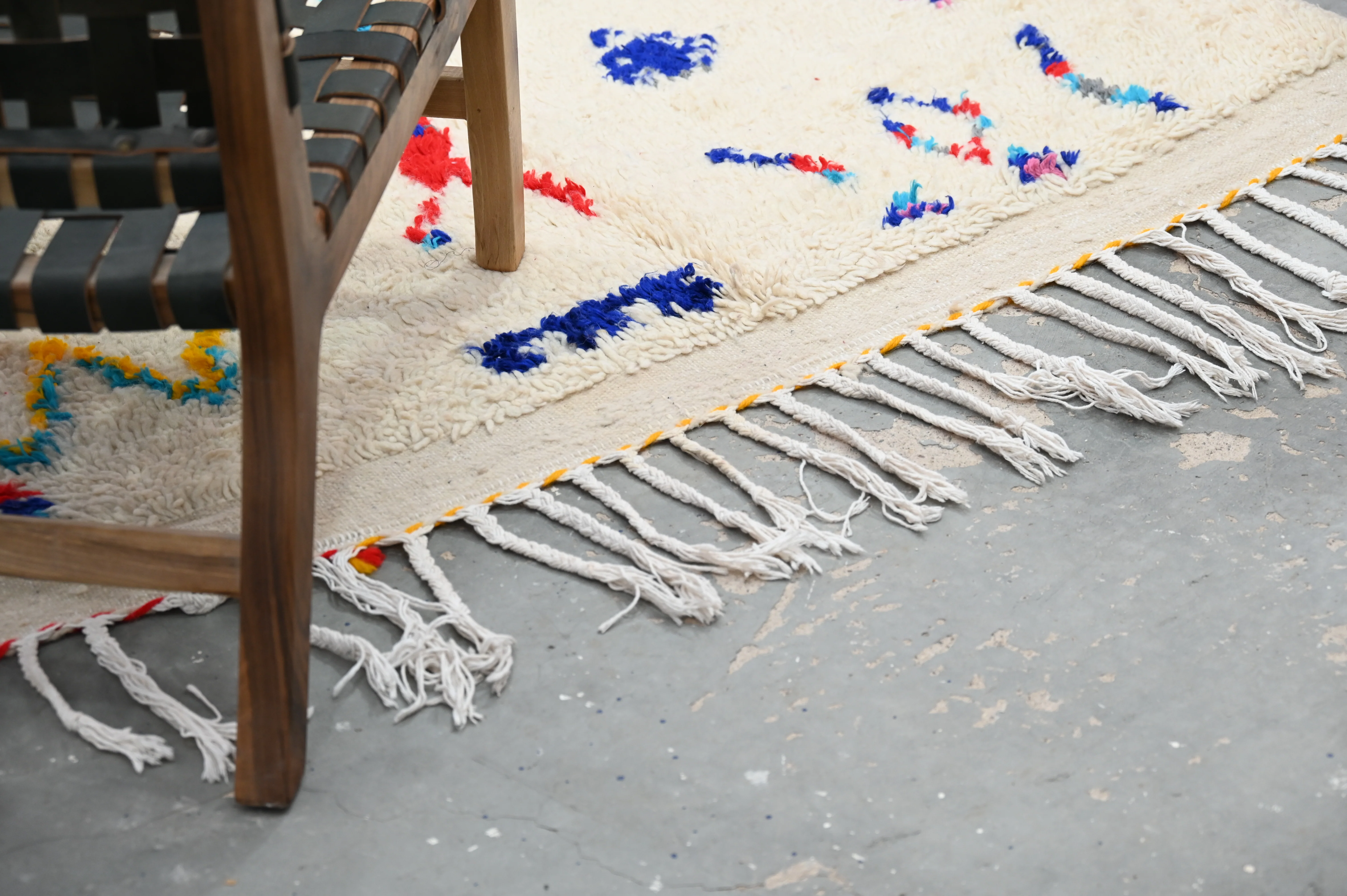 Handmade Azilal Rug, 240 x 145 cm, AZO-572 - Image 5
