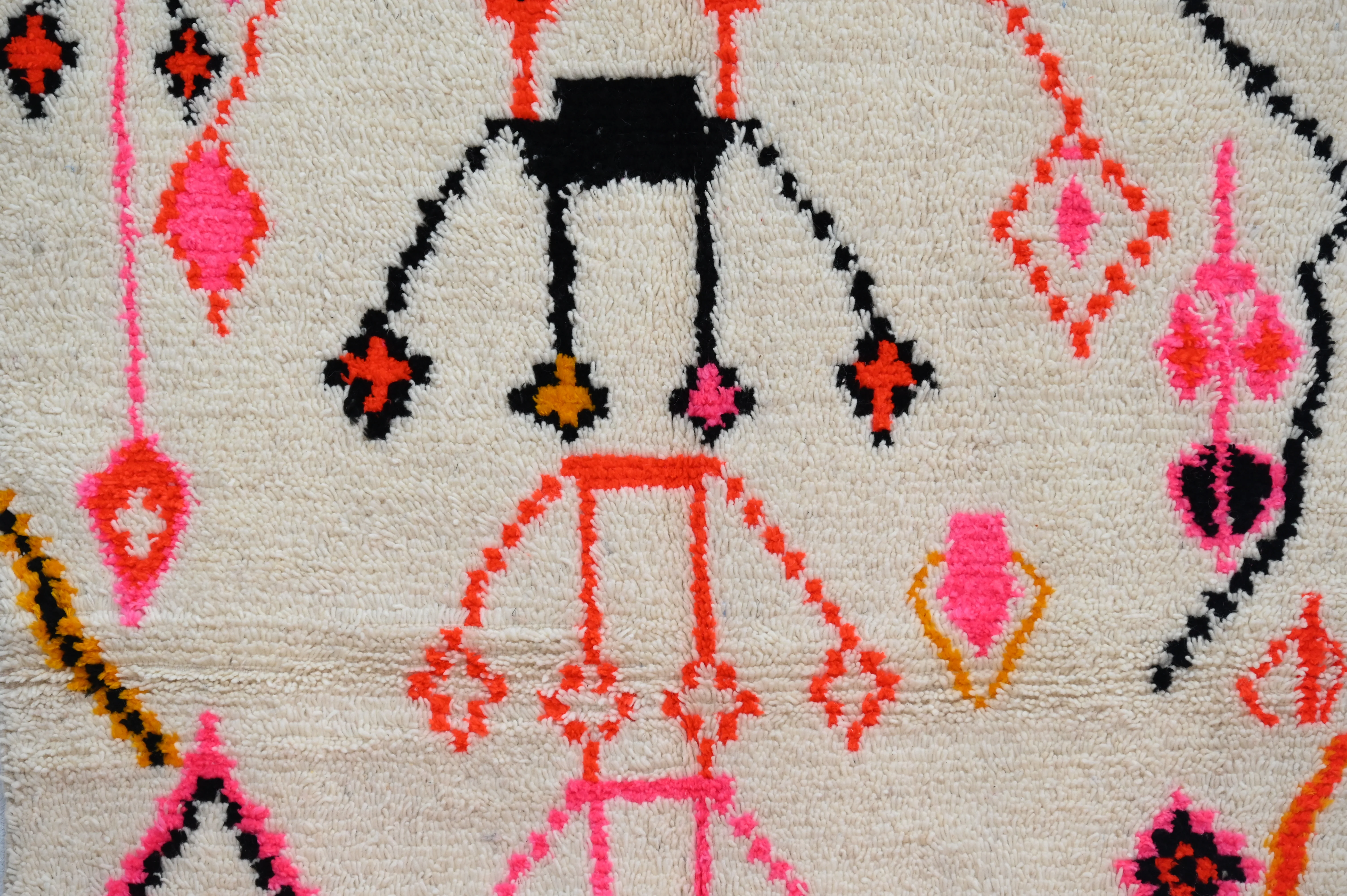 Handmade Azilal Rug, 245 x 141 cm, AZO-488 - Image 2