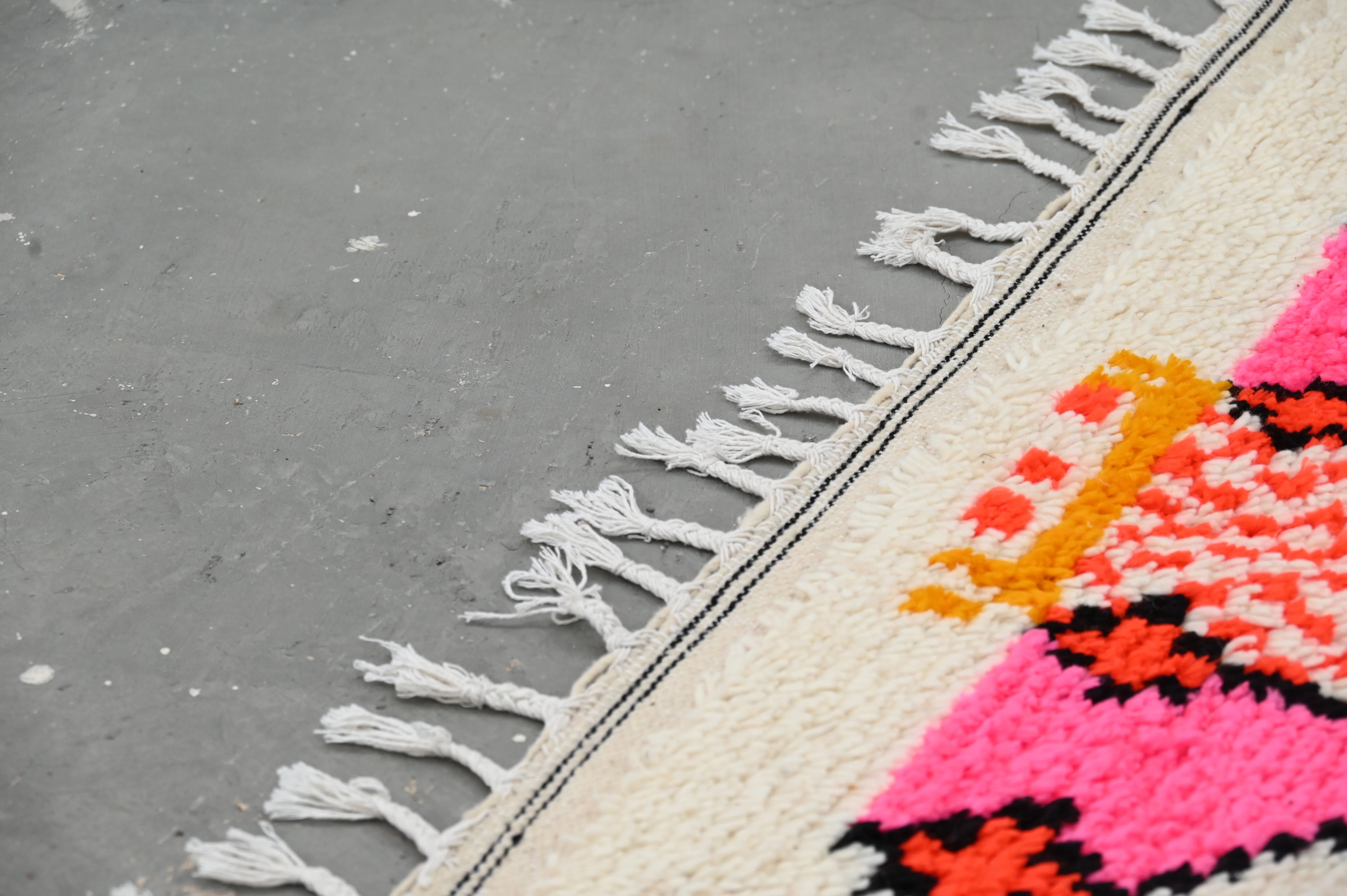 Handmade Azilal Rug, 245 x 141 cm, AZO-488 - Image 8