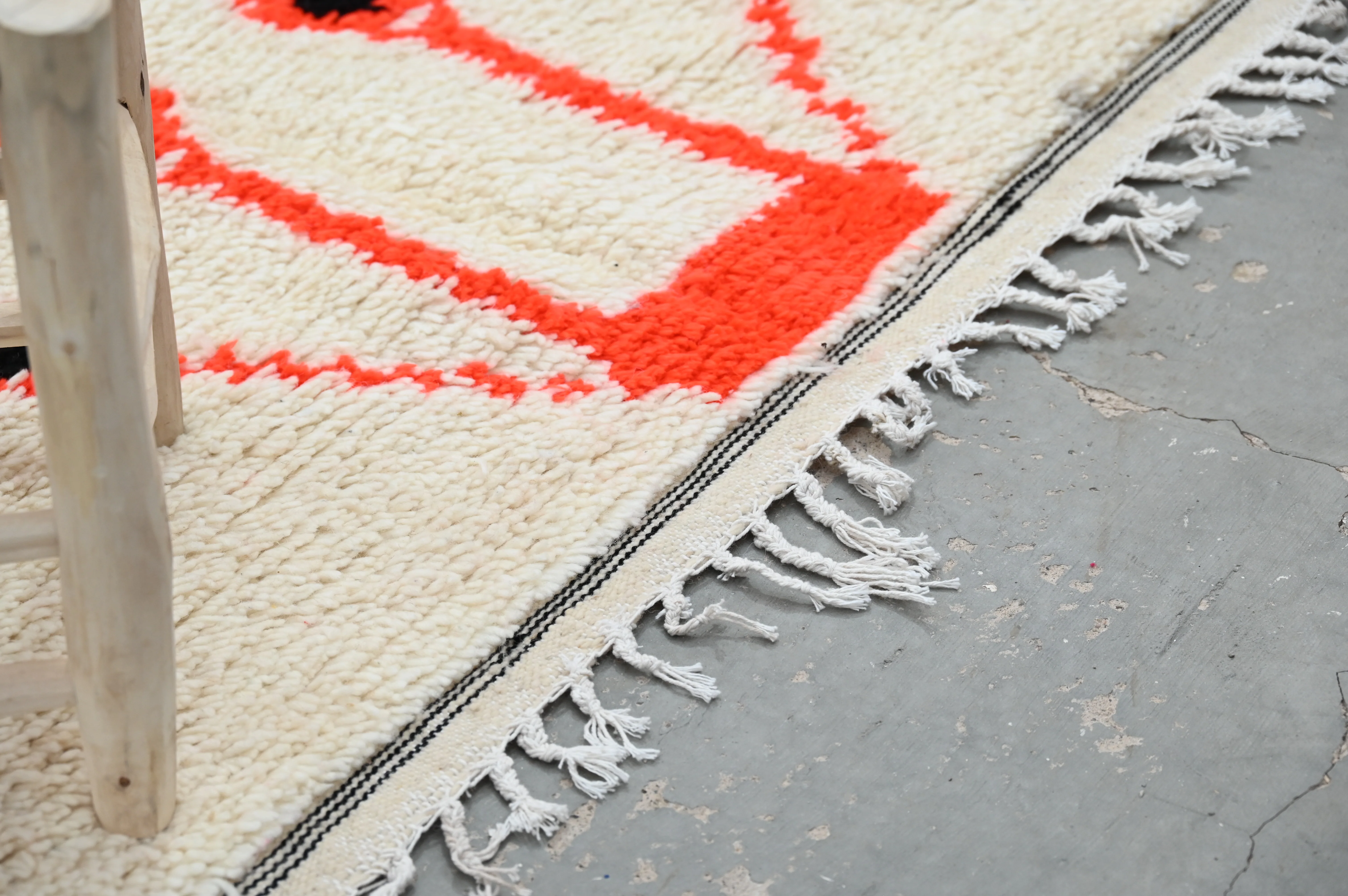 Handmade Azilal Rug, 245 x 141 cm, AZO-488 - Image 9